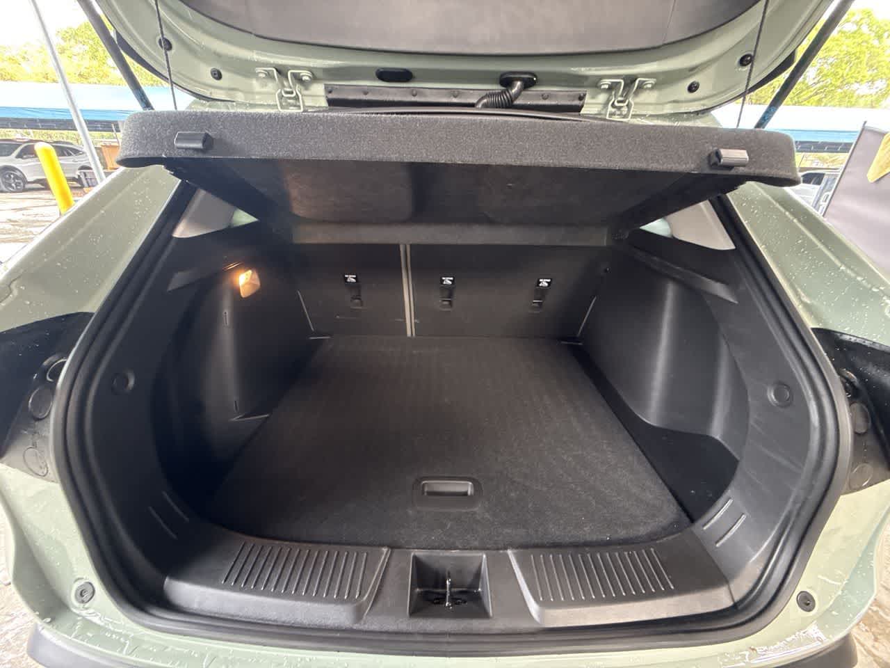 Thumbnail: 2025 Chevrolet Trax - 25