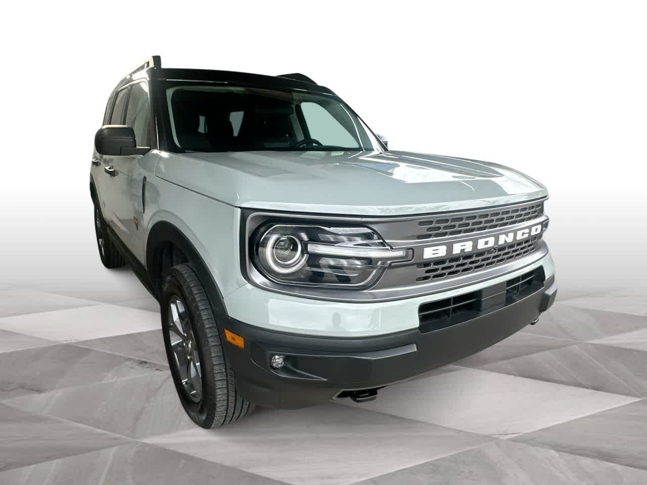 Thumbnail: 2022 Ford Bronco Sport - 2