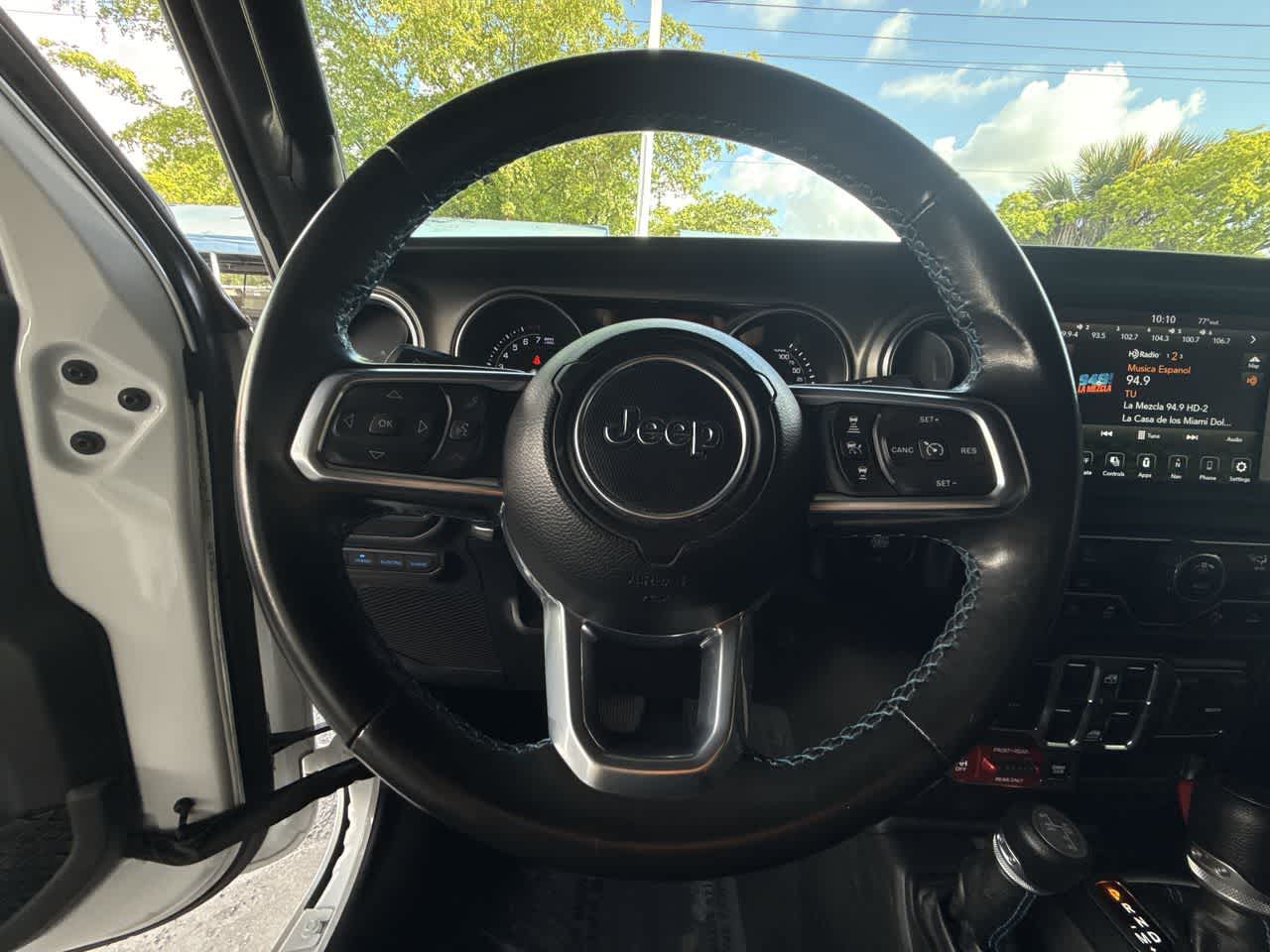 Thumbnail: 2022 Jeep Wrangler - 15