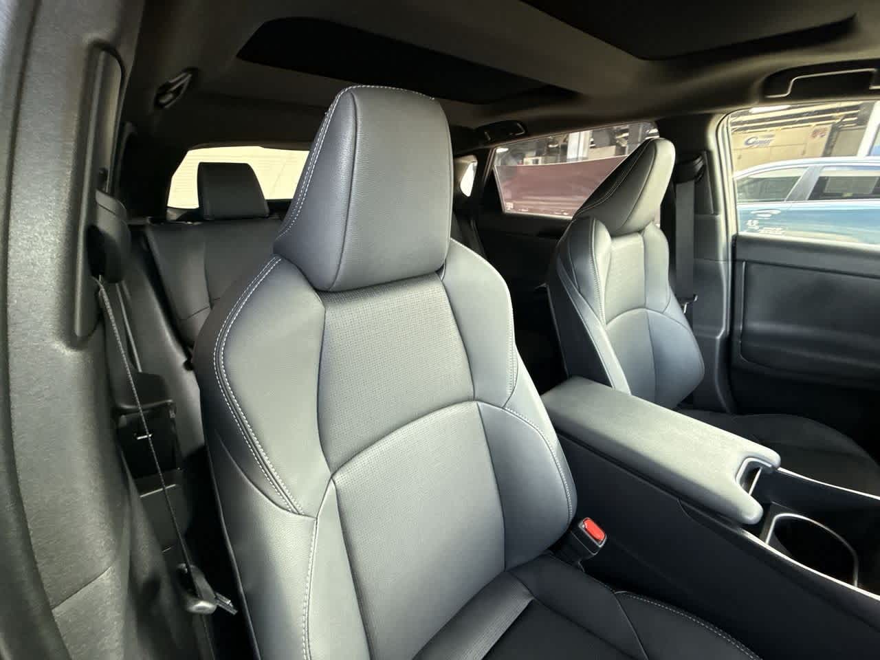 Thumbnail: 2025 Subaru Solterra - 27