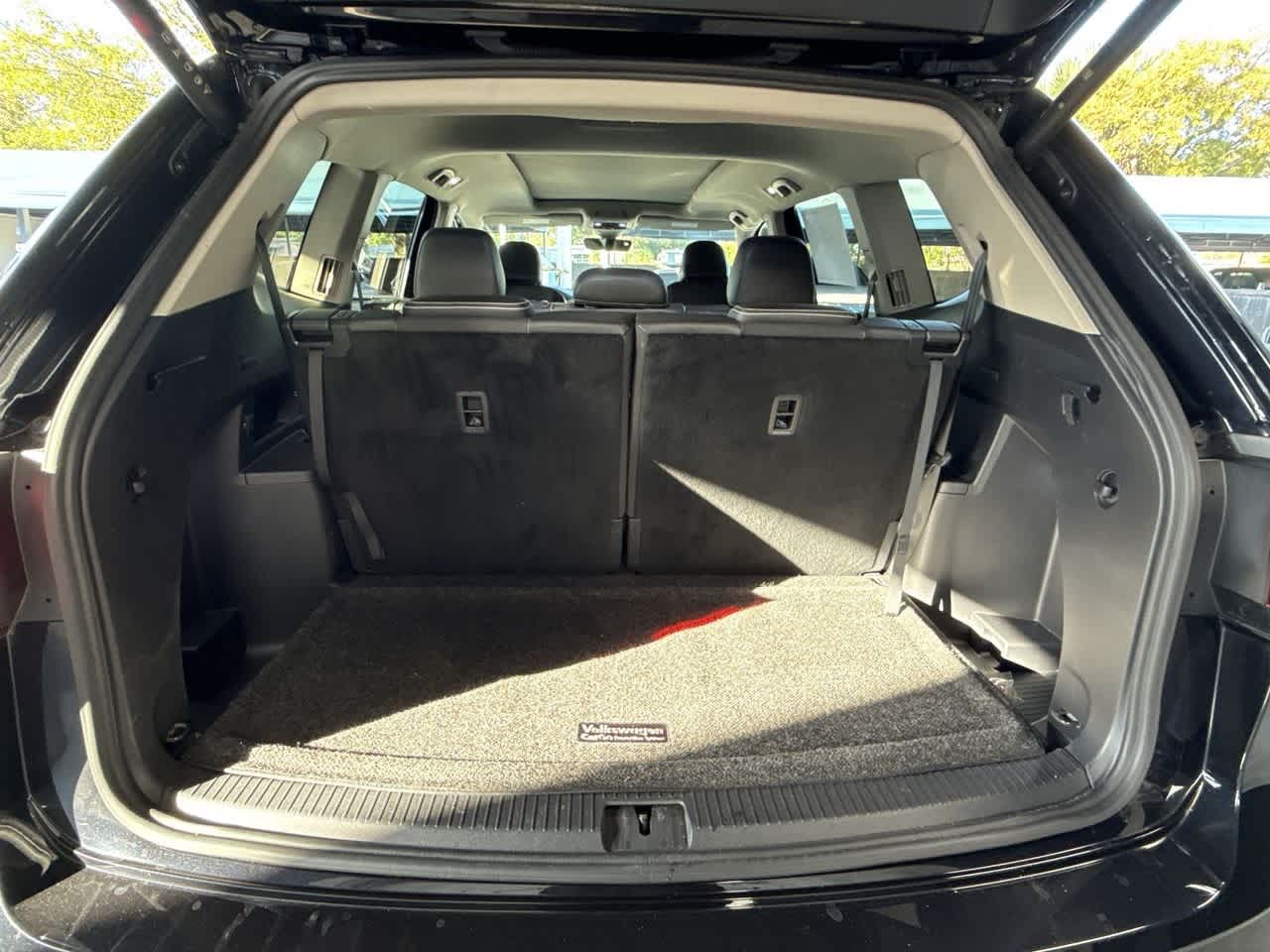 Thumbnail: 2024 Volkswagen Atlas - 25