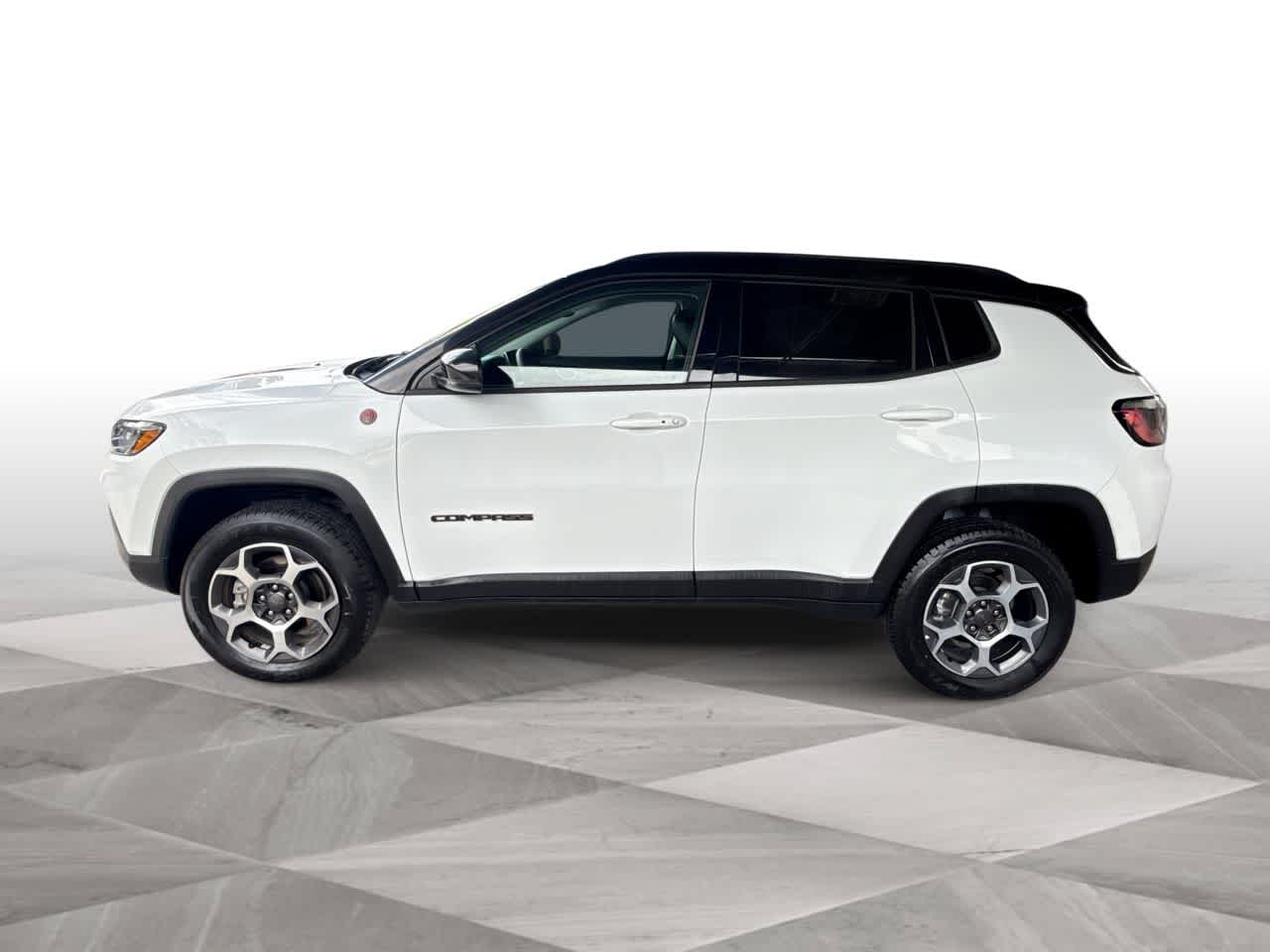 Thumbnail: 2022 Jeep Compass - 5