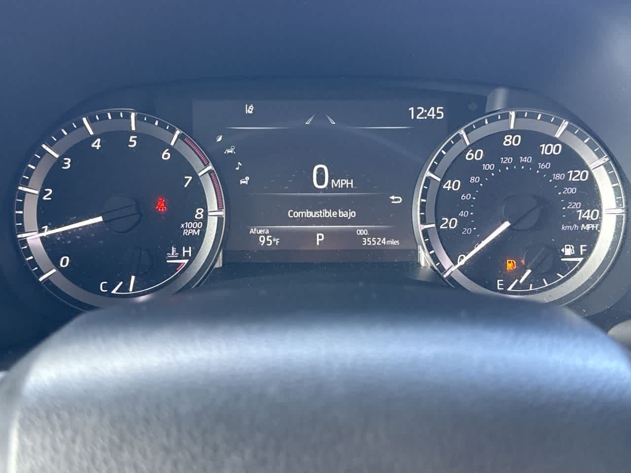 Thumbnail: 2023 Toyota Highlander - 15