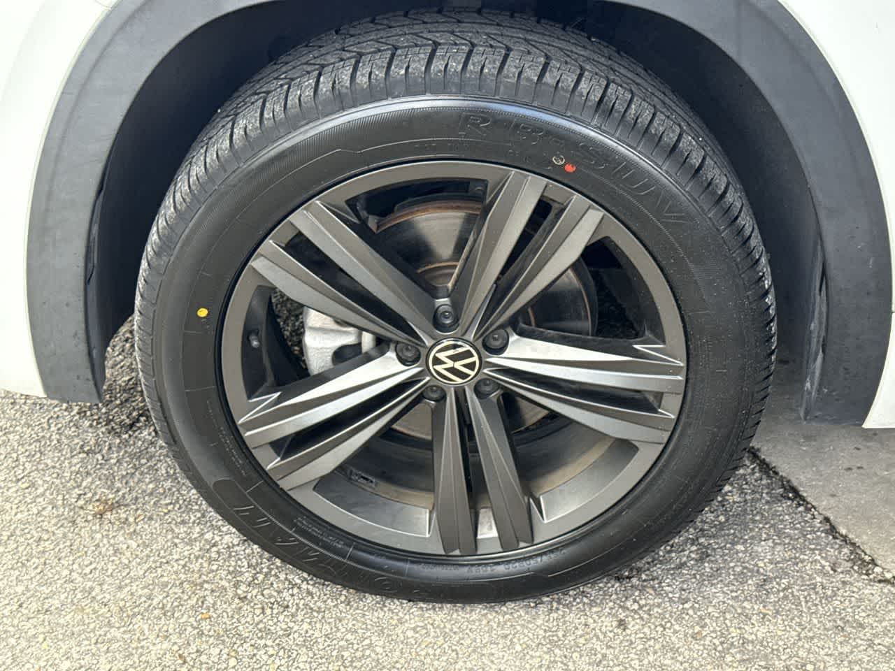 Thumbnail: 2021 Volkswagen Atlas - 12