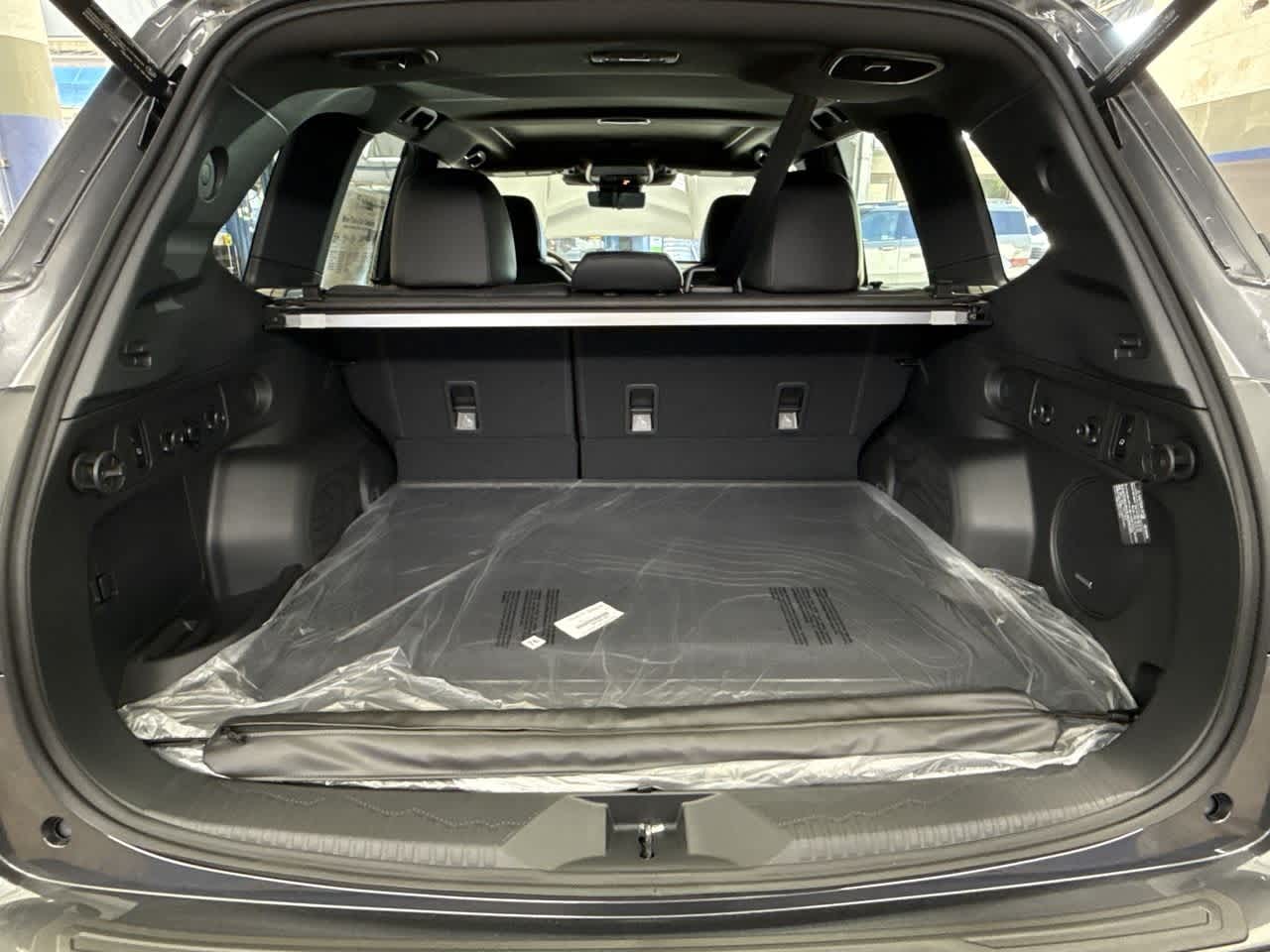 2025 Subaru Forester Touring 25