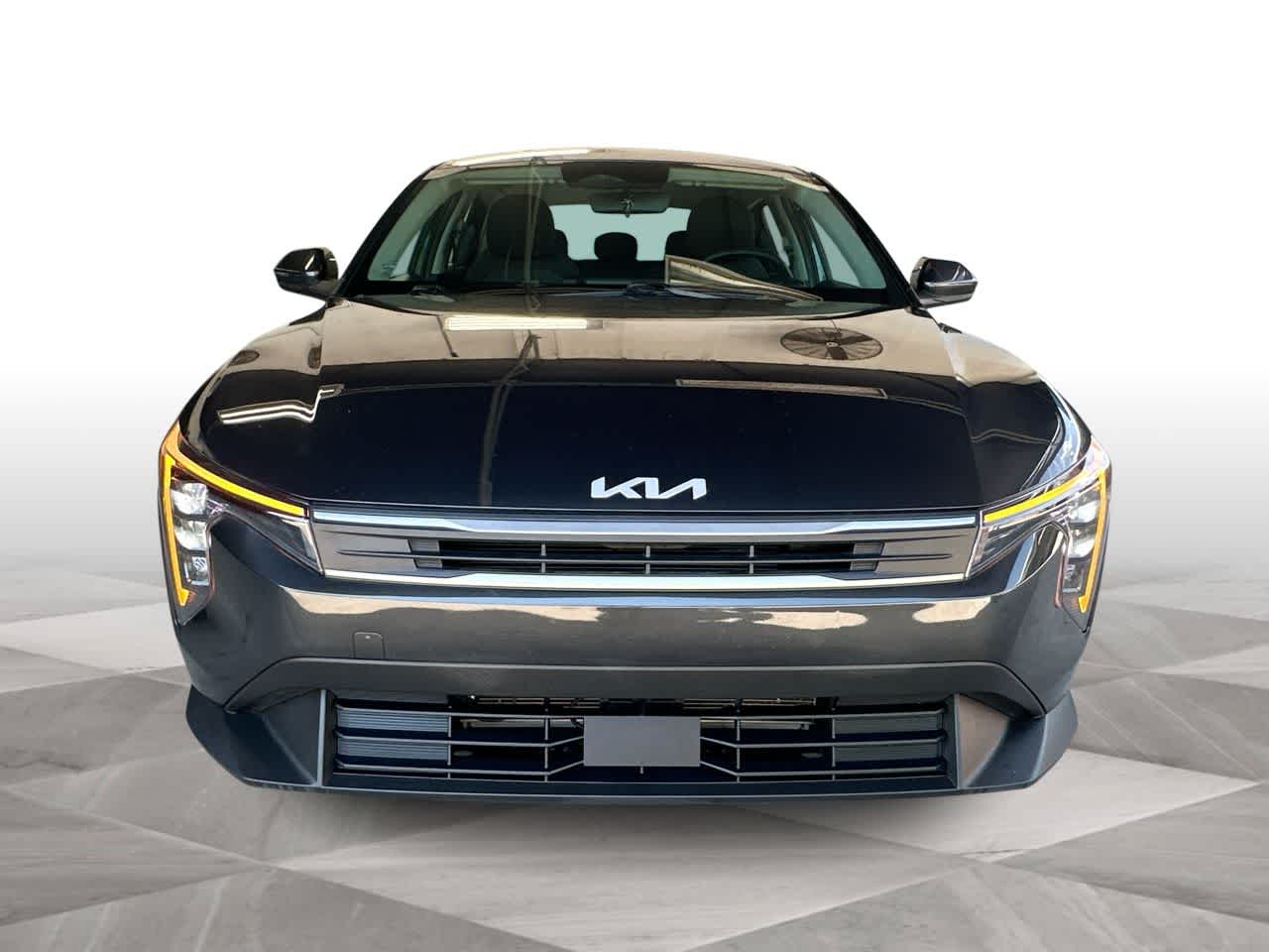 Thumbnail: 2025 Kia K4 - 3