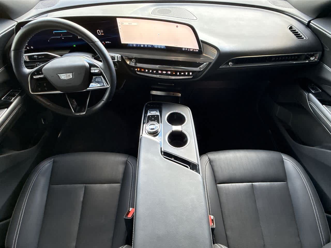 Thumbnail: 2024 Cadillac Lyriq - 24