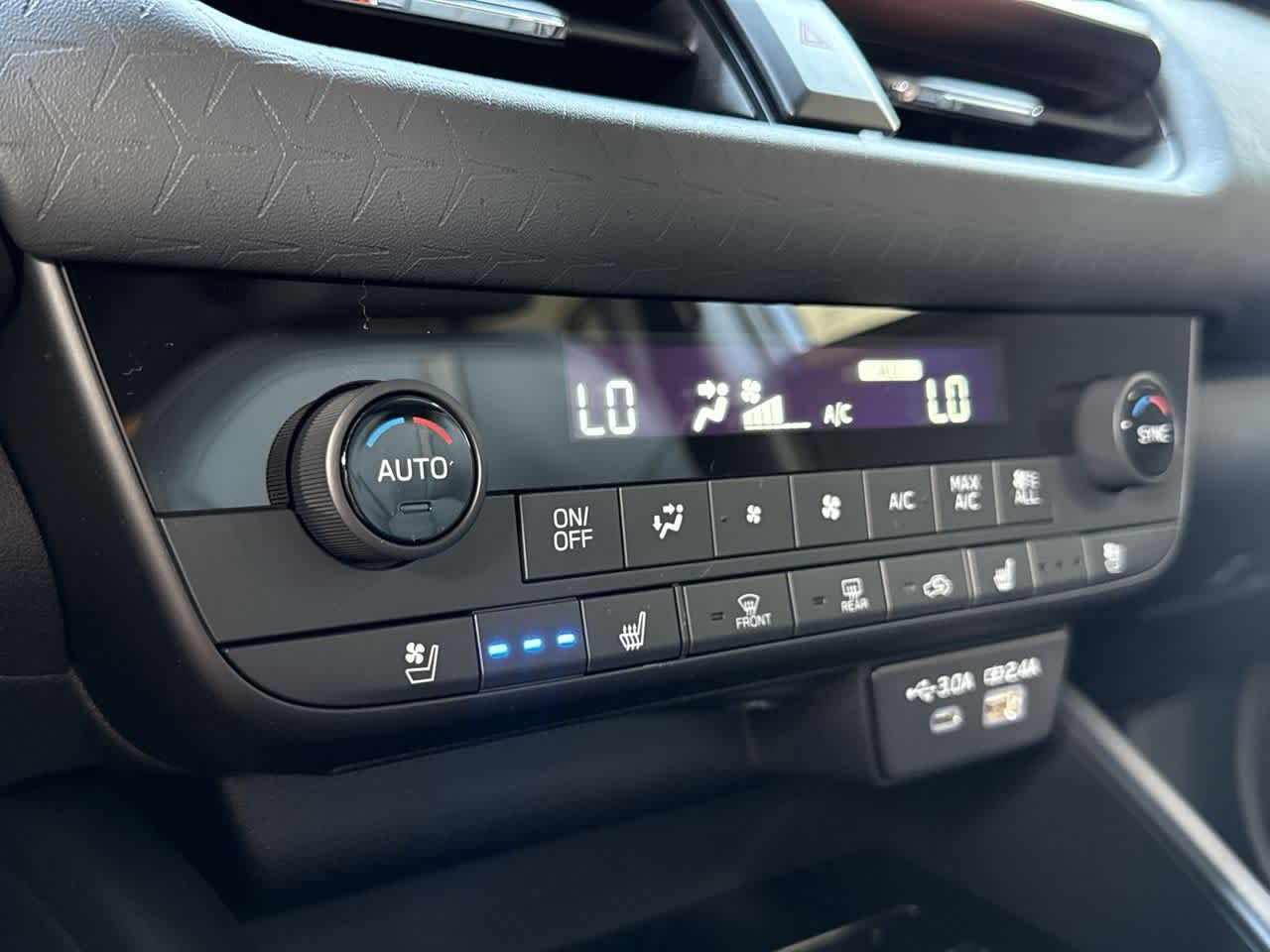 Thumbnail: 2026 Subaru Outback - 20