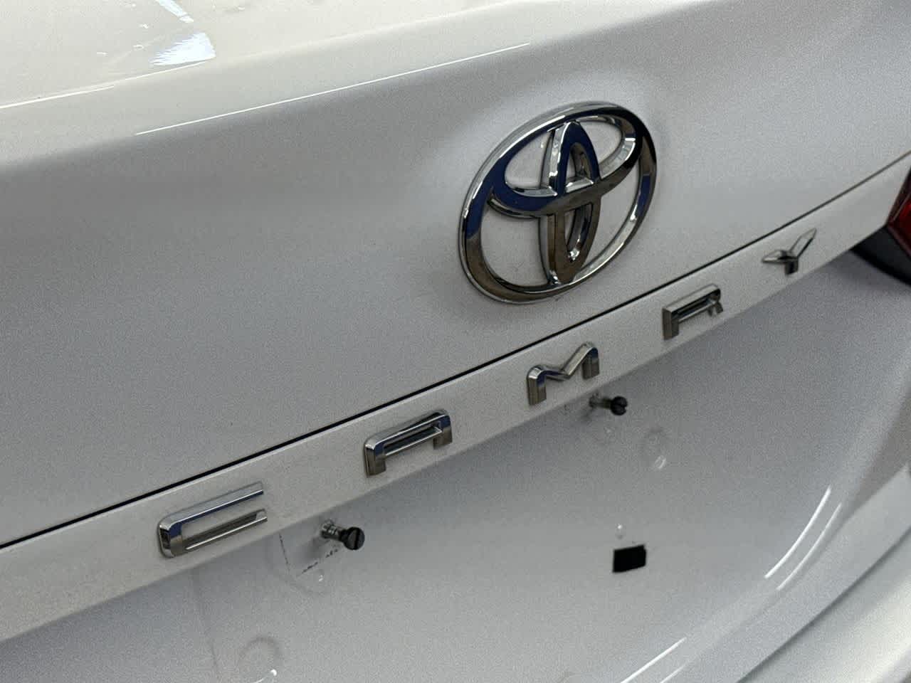 Thumbnail: 2020 Toyota Camry - 10