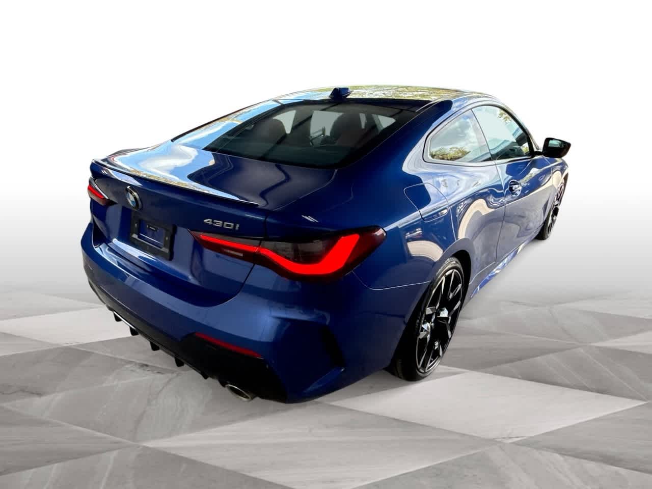 Thumbnail: 2026 BMW 4 Series - 8