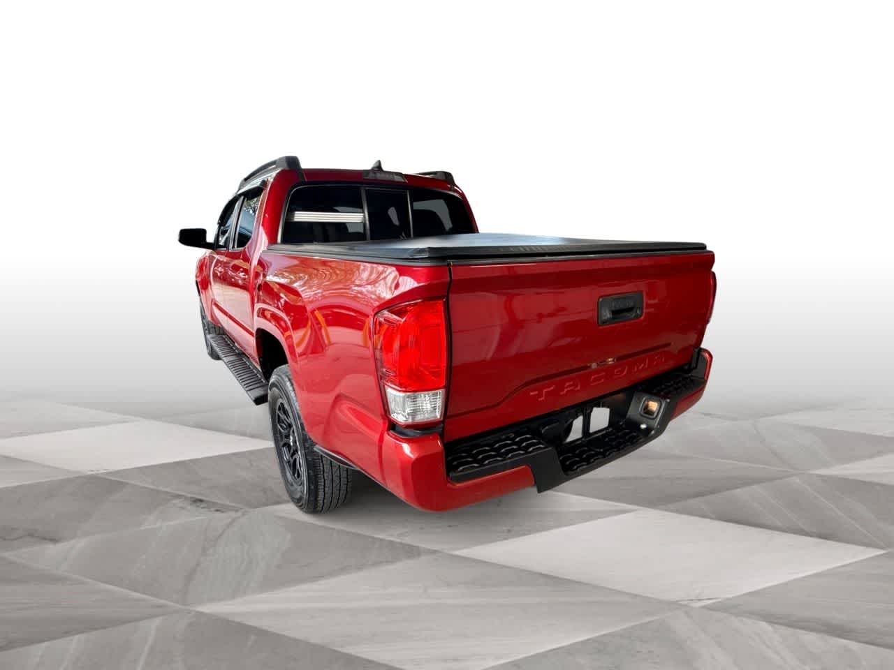 Thumbnail: 2022 Toyota Tacoma - 6