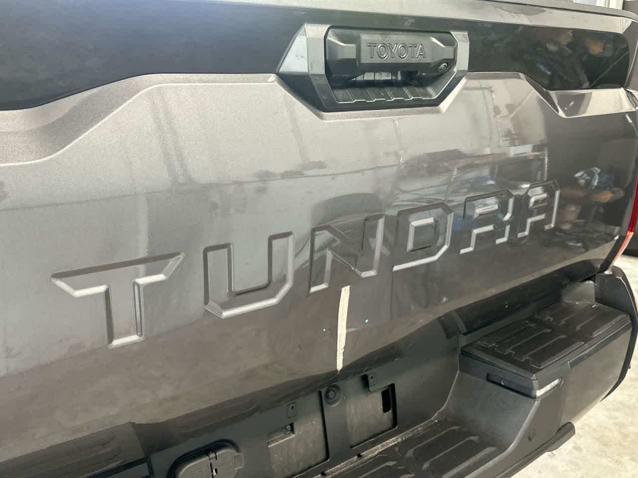 Thumbnail: 2023 Toyota Tundra - 10