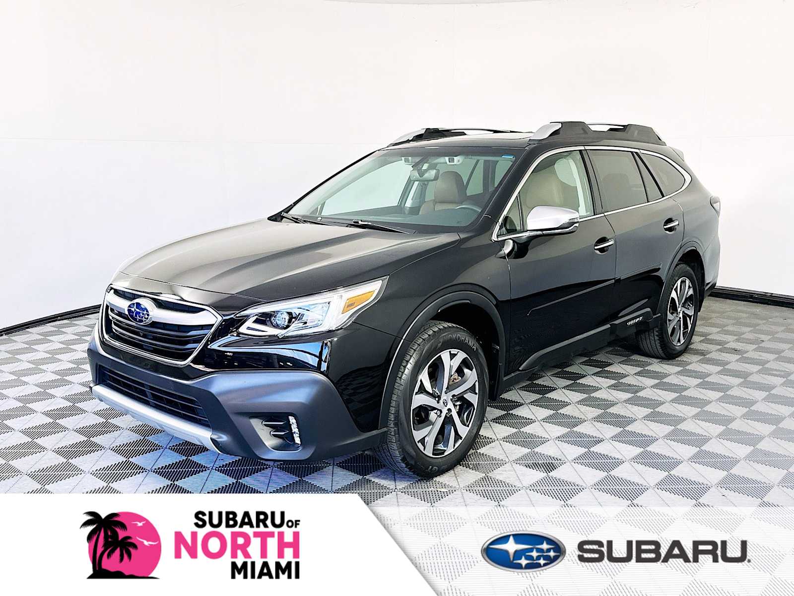 2022 Subaru Outback Touring -
                Miami, FL