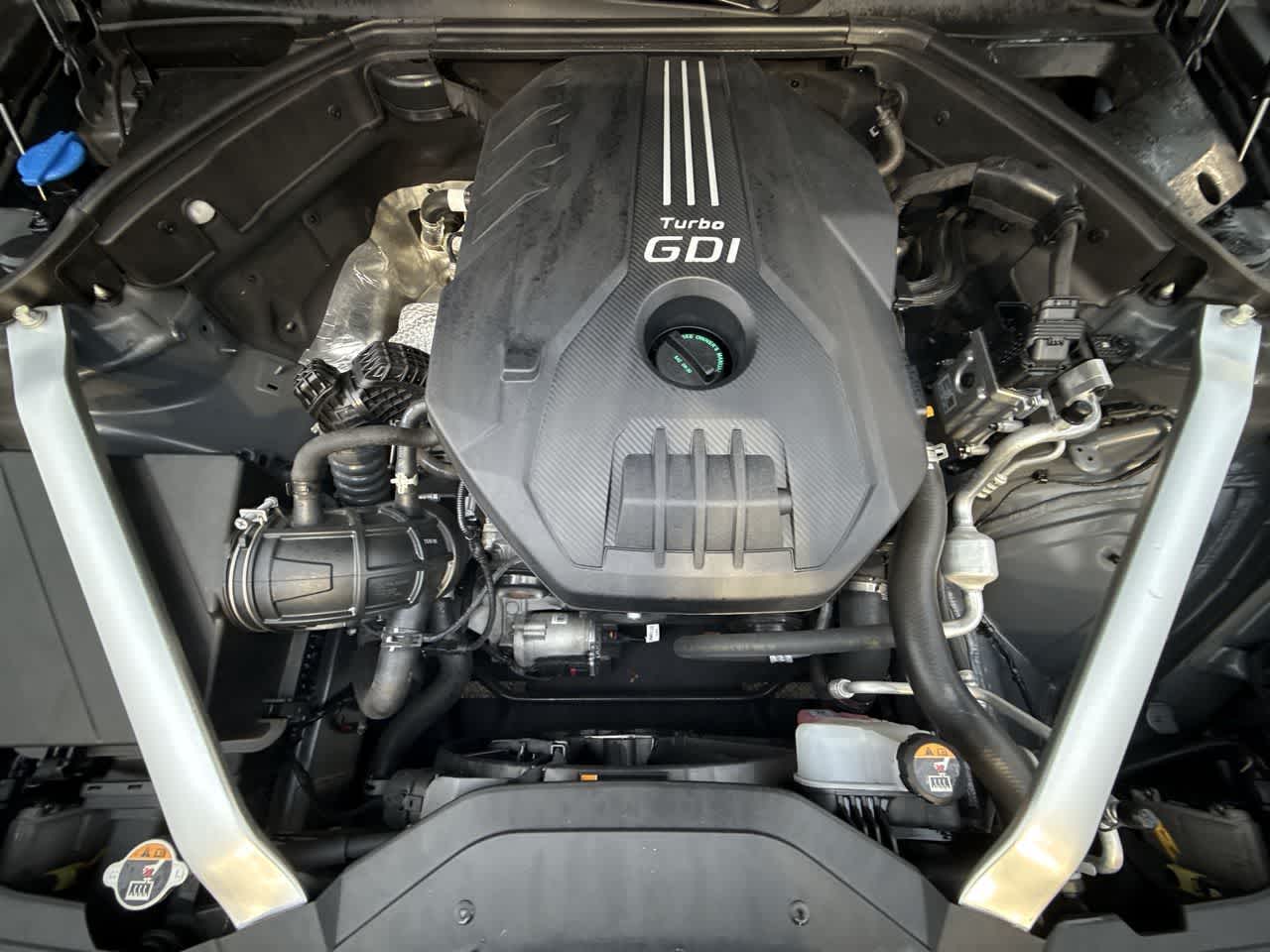 Thumbnail: 2023 Genesis G70 - 12