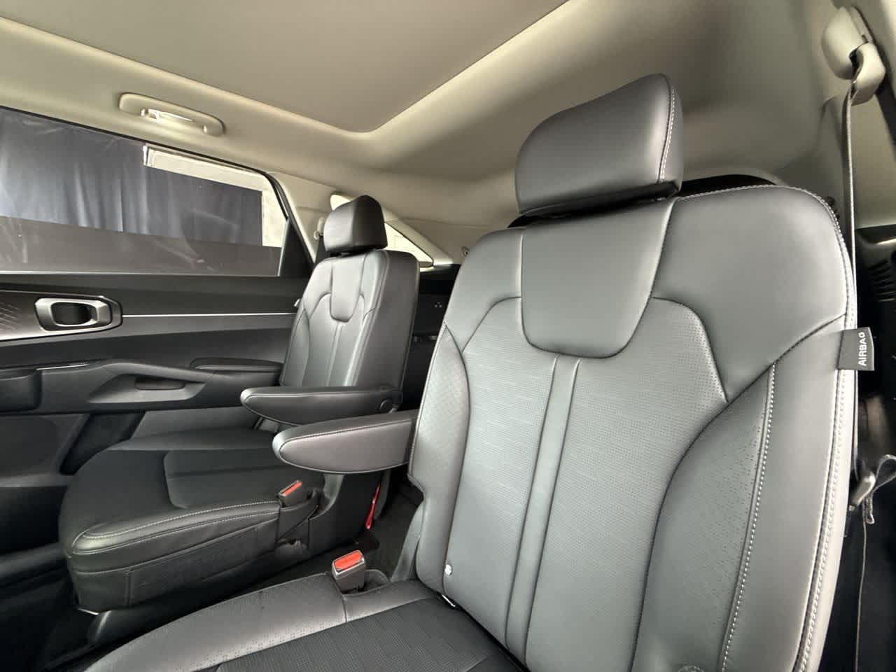 Thumbnail: 2025 Kia Sorento - 22