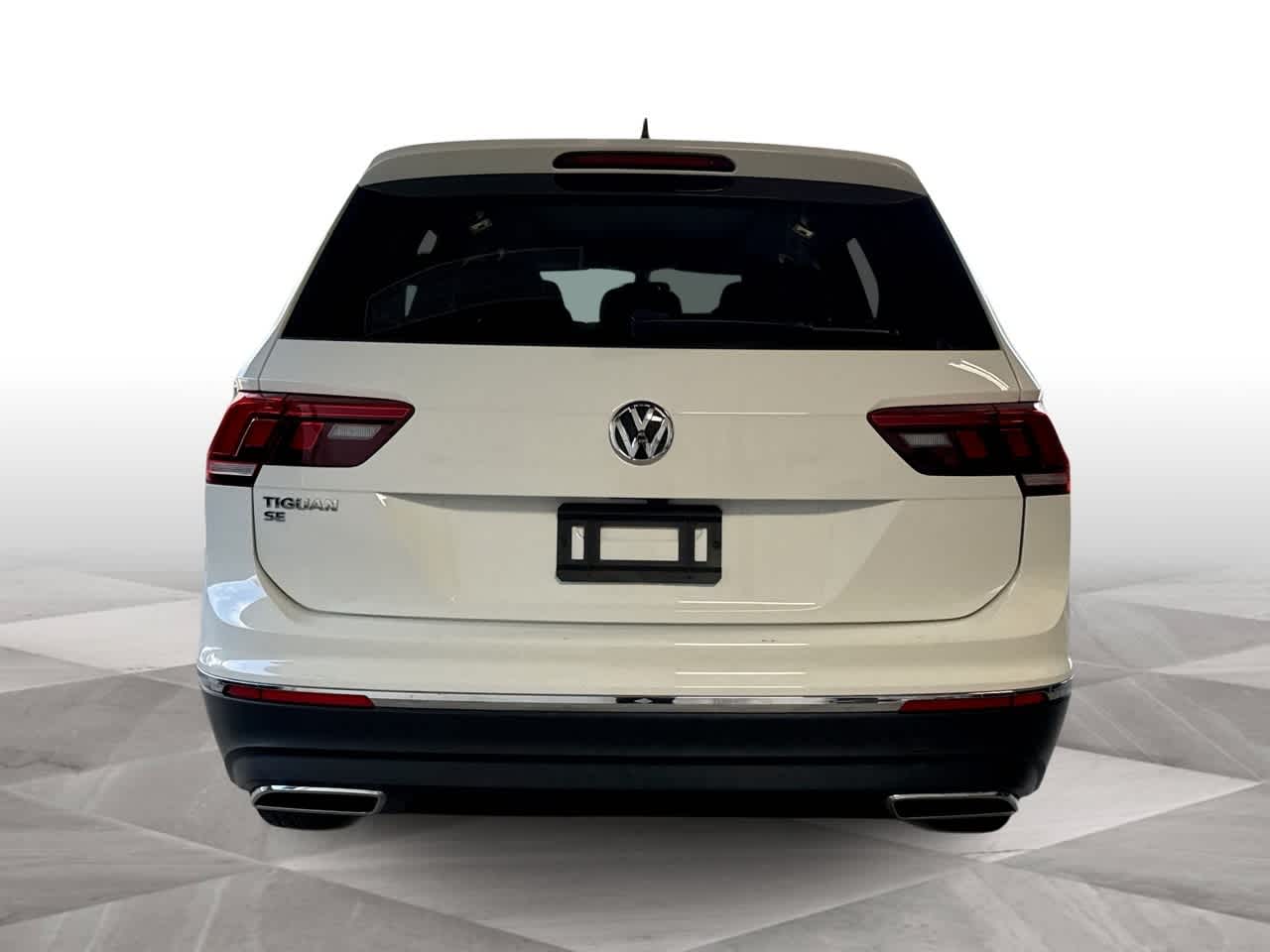 Thumbnail: 2021 Volkswagen Tiguan - 7