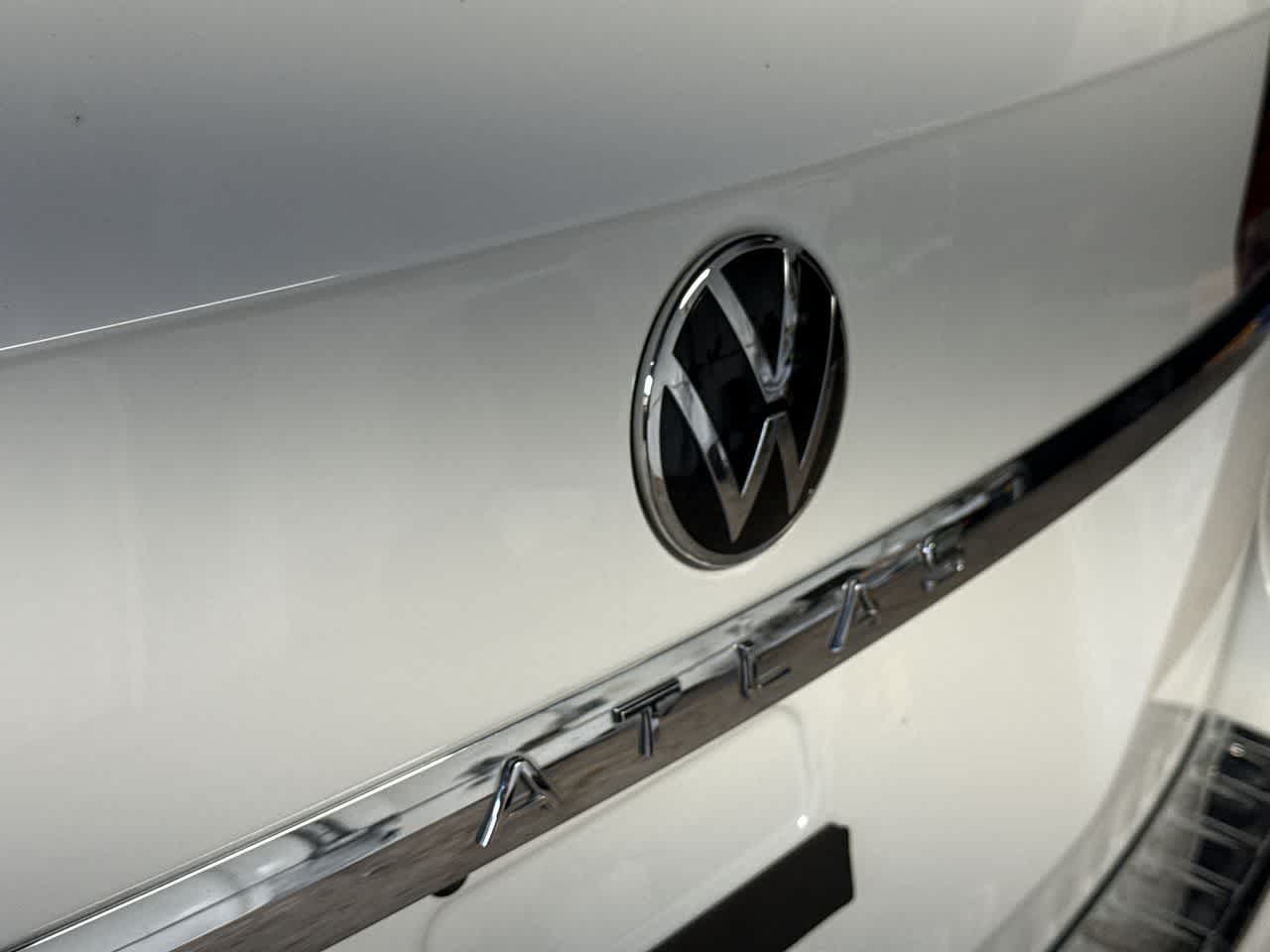 Thumbnail: 2021 Volkswagen Atlas - 11