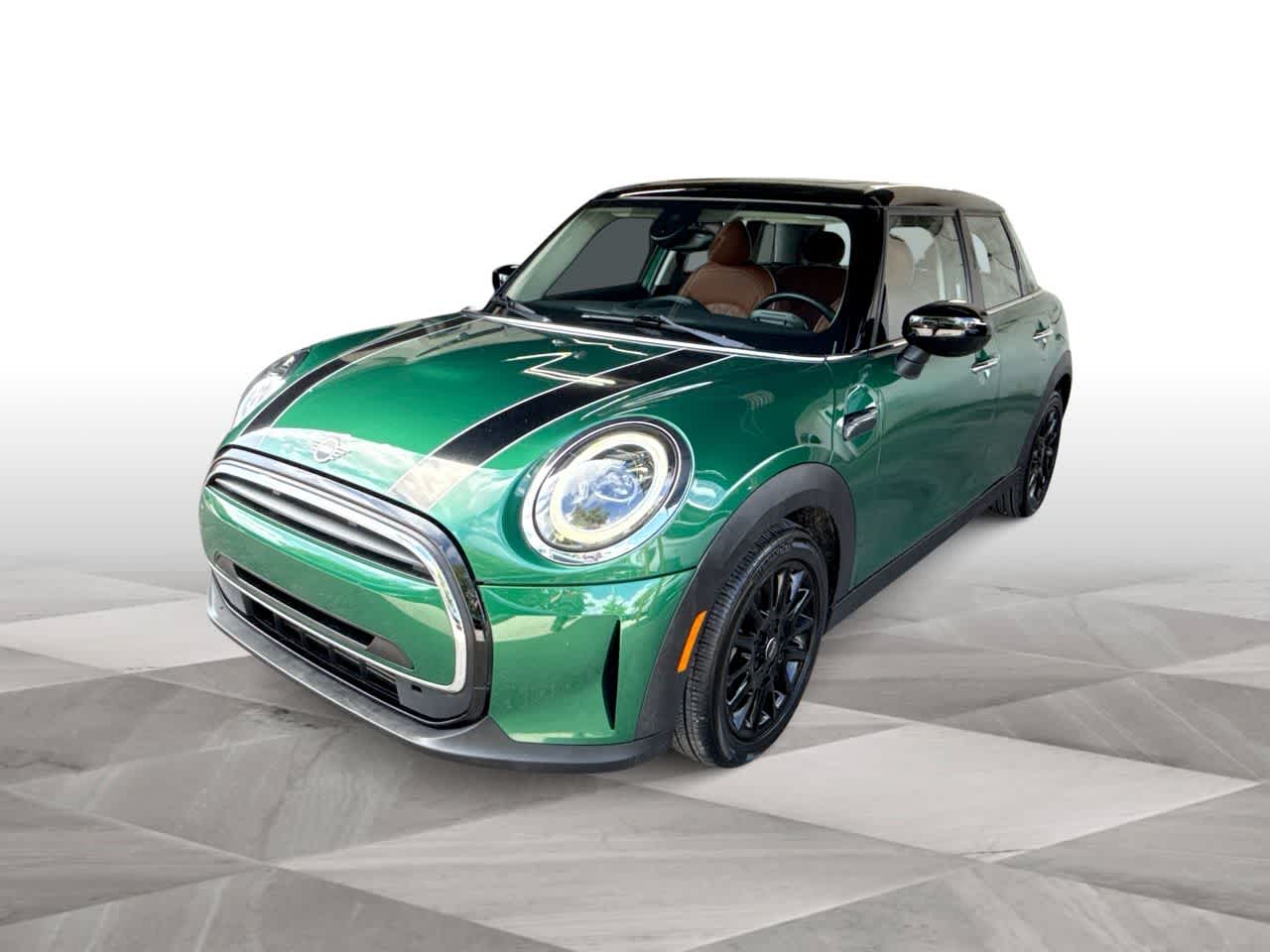 Thumbnail: 2023 MINI Cooper Hardtop - 4