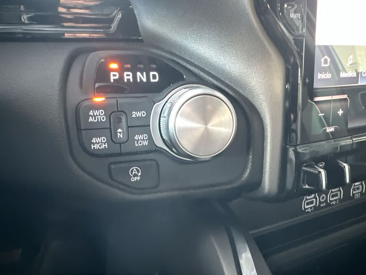 Thumbnail: 2025 RAM 1500 - 21