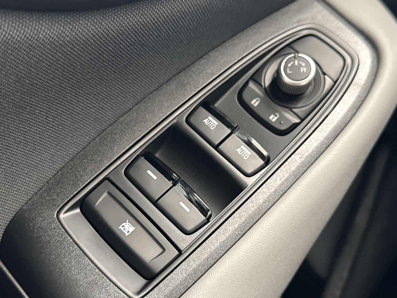 Thumbnail: 2025 Subaru Outback - 17