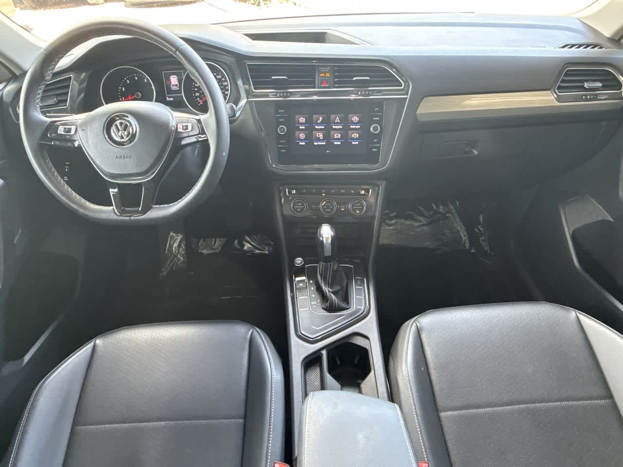 Thumbnail: 2021 Volkswagen Tiguan - 24