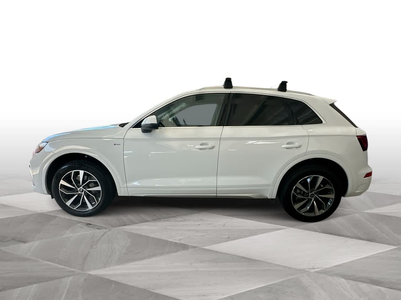 Thumbnail: 2024 Audi Q5 - 5