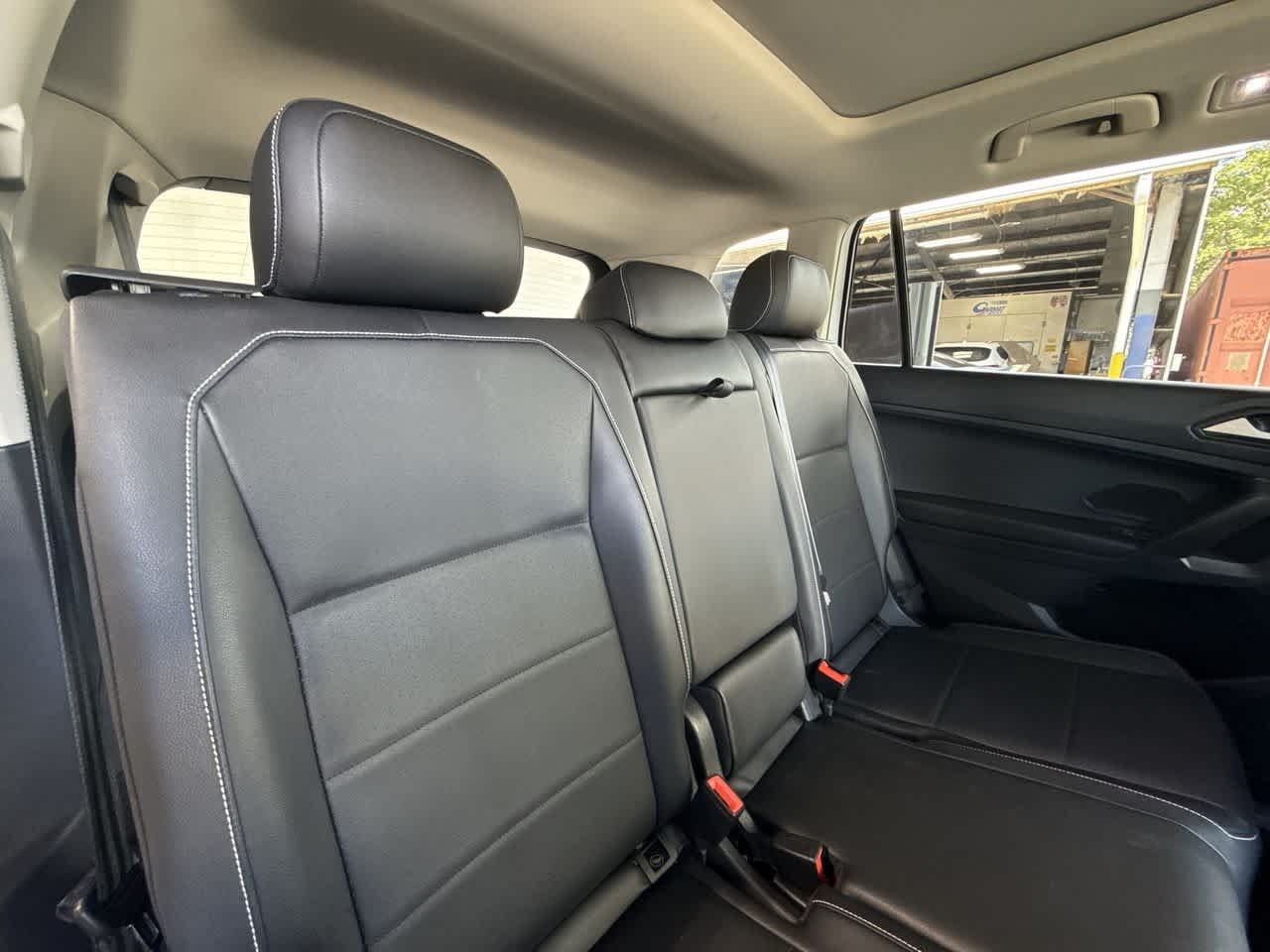 Thumbnail: 2021 Volkswagen Tiguan - 26