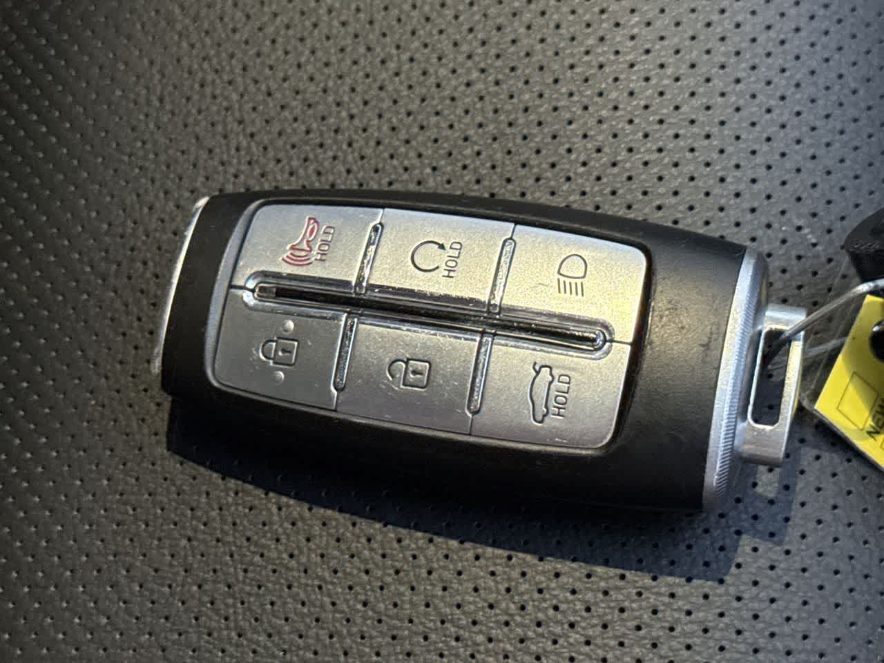 Thumbnail: 2023 Genesis G70 - 28