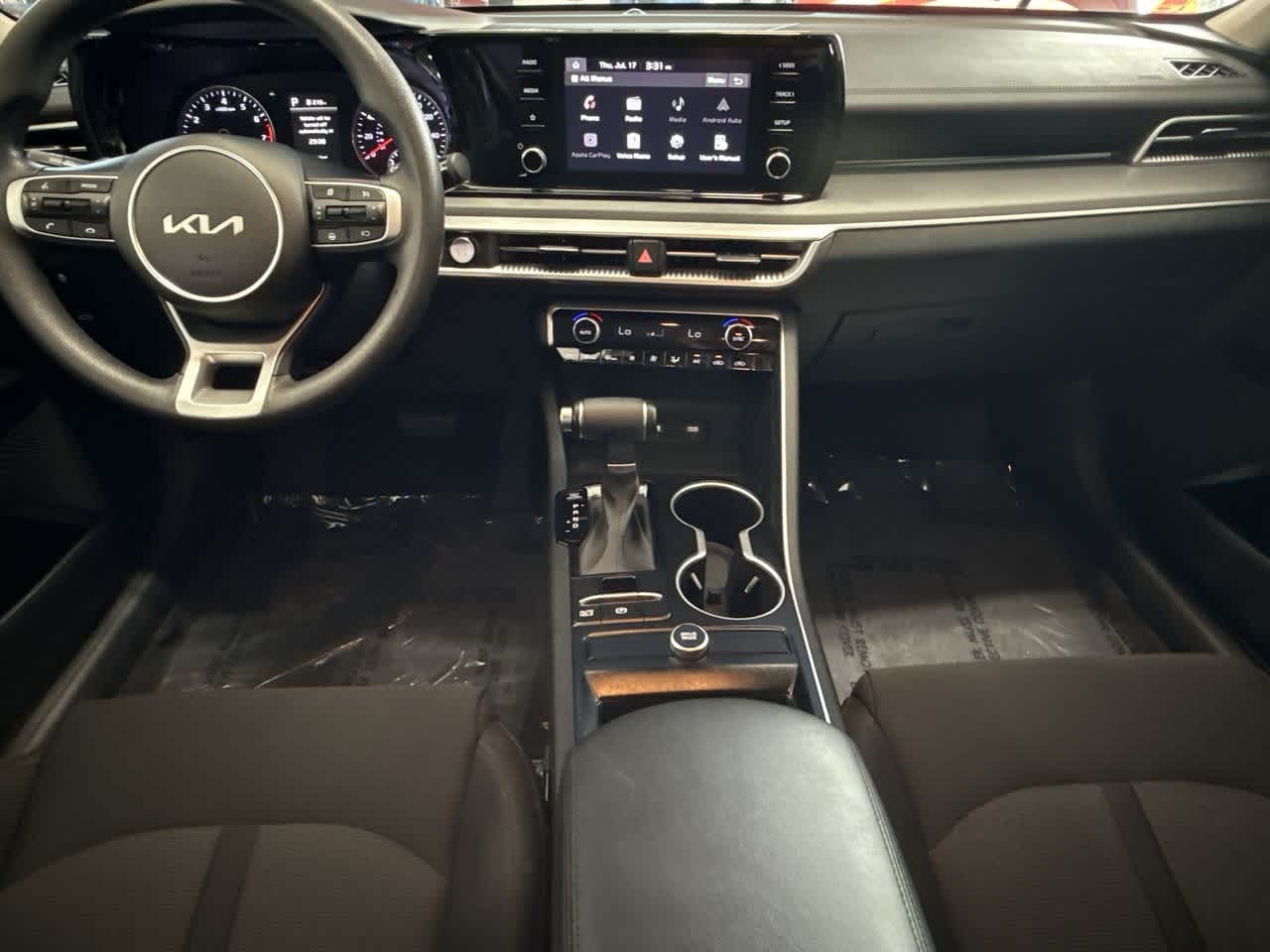 Thumbnail: 2022 Kia K5 - 24
