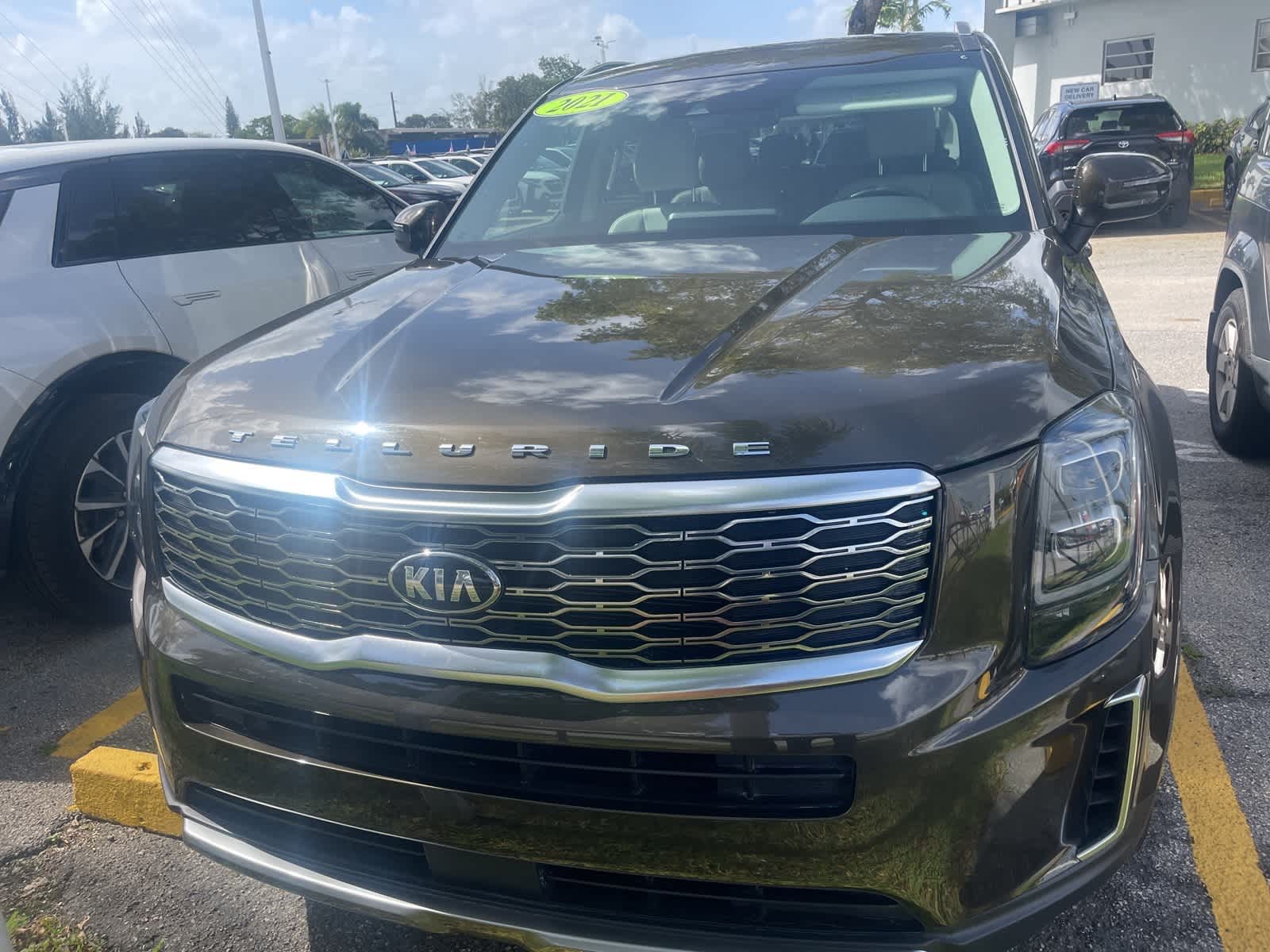 Thumbnail: 2021 Kia Telluride - 6