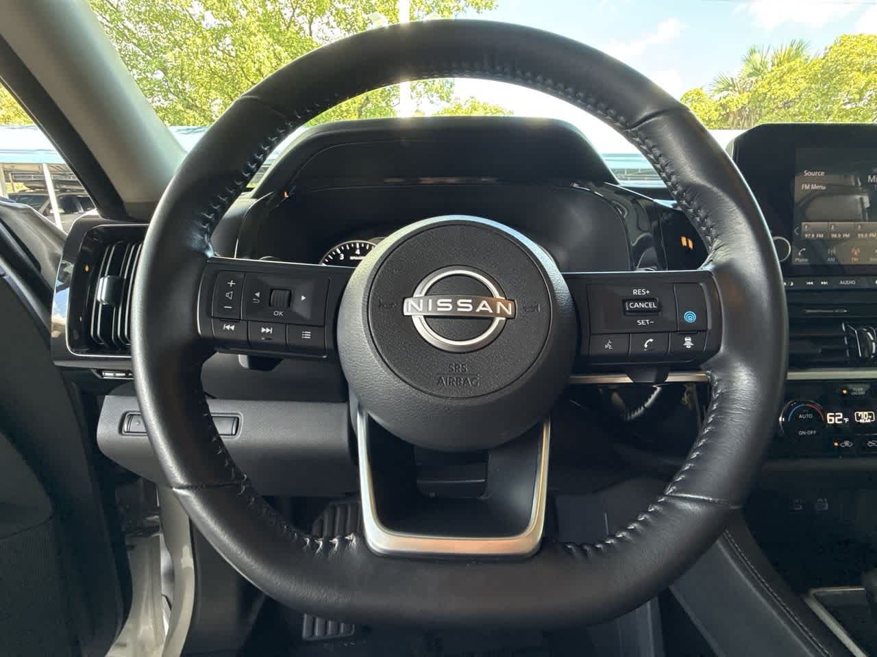 Thumbnail: 2024 Nissan Pathfinder - 15