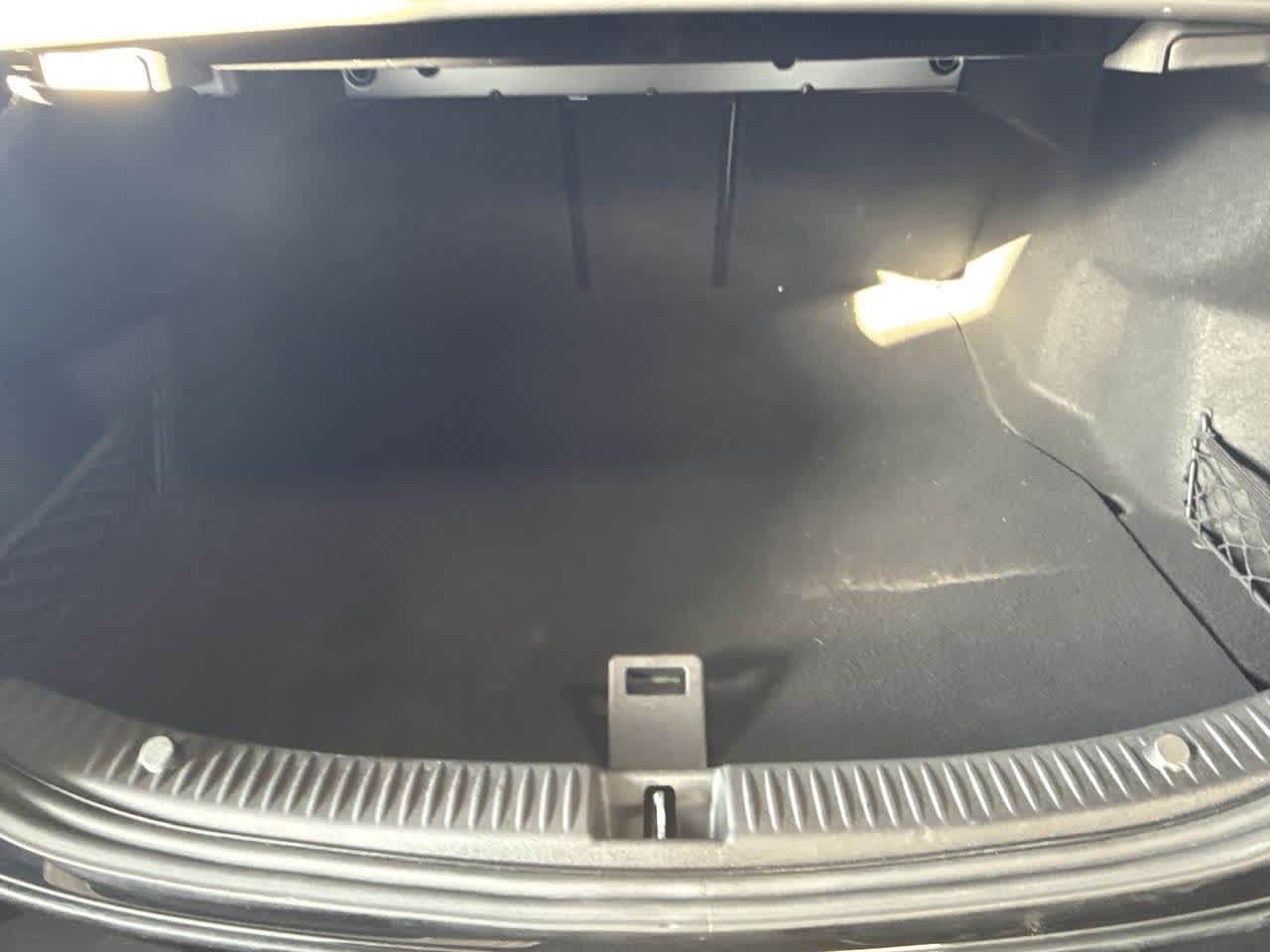 Thumbnail: 2020 Mercedes-Benz C-Class - 25