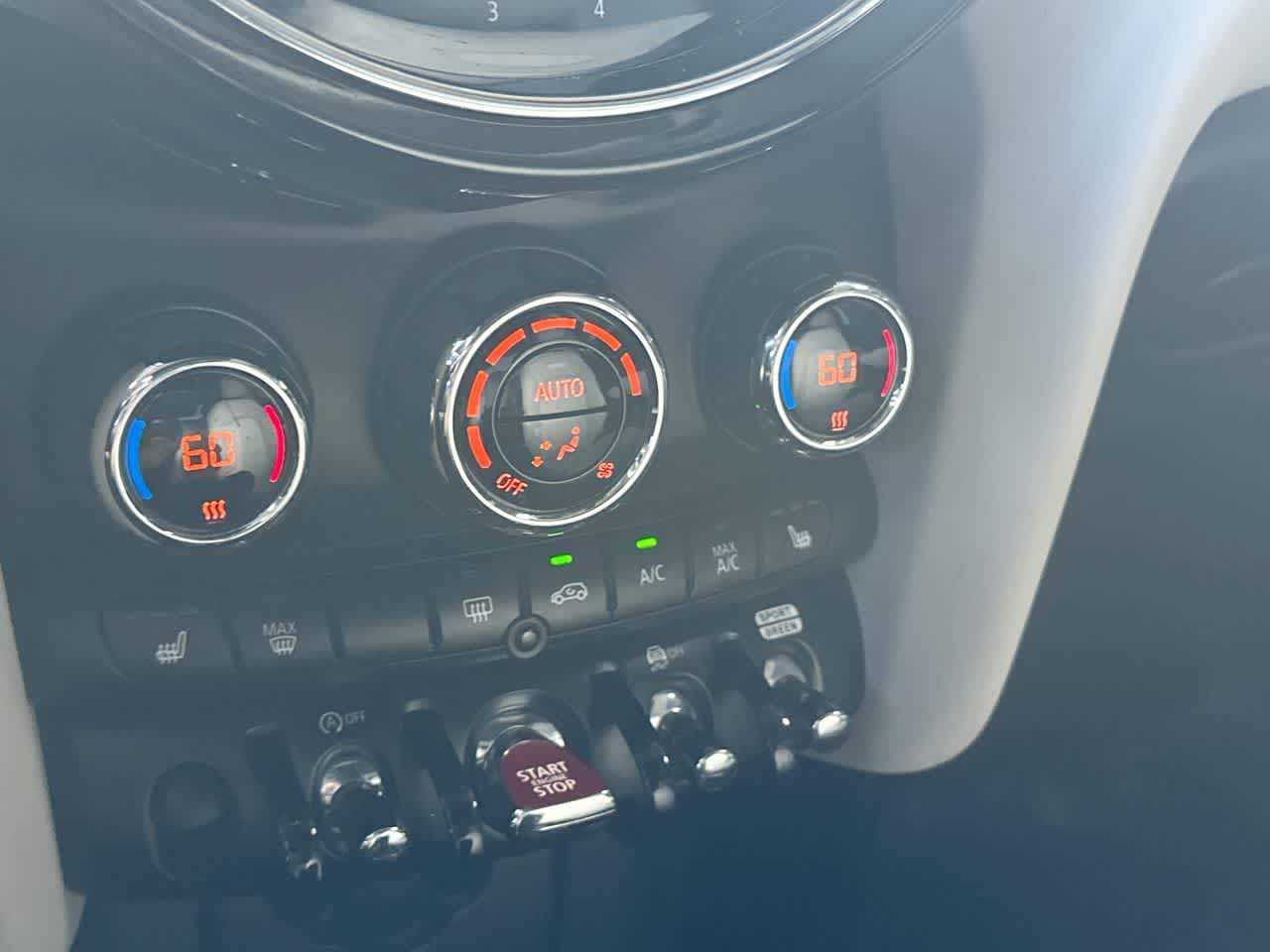 Thumbnail: 2023 MINI Cooper Hardtop - 20