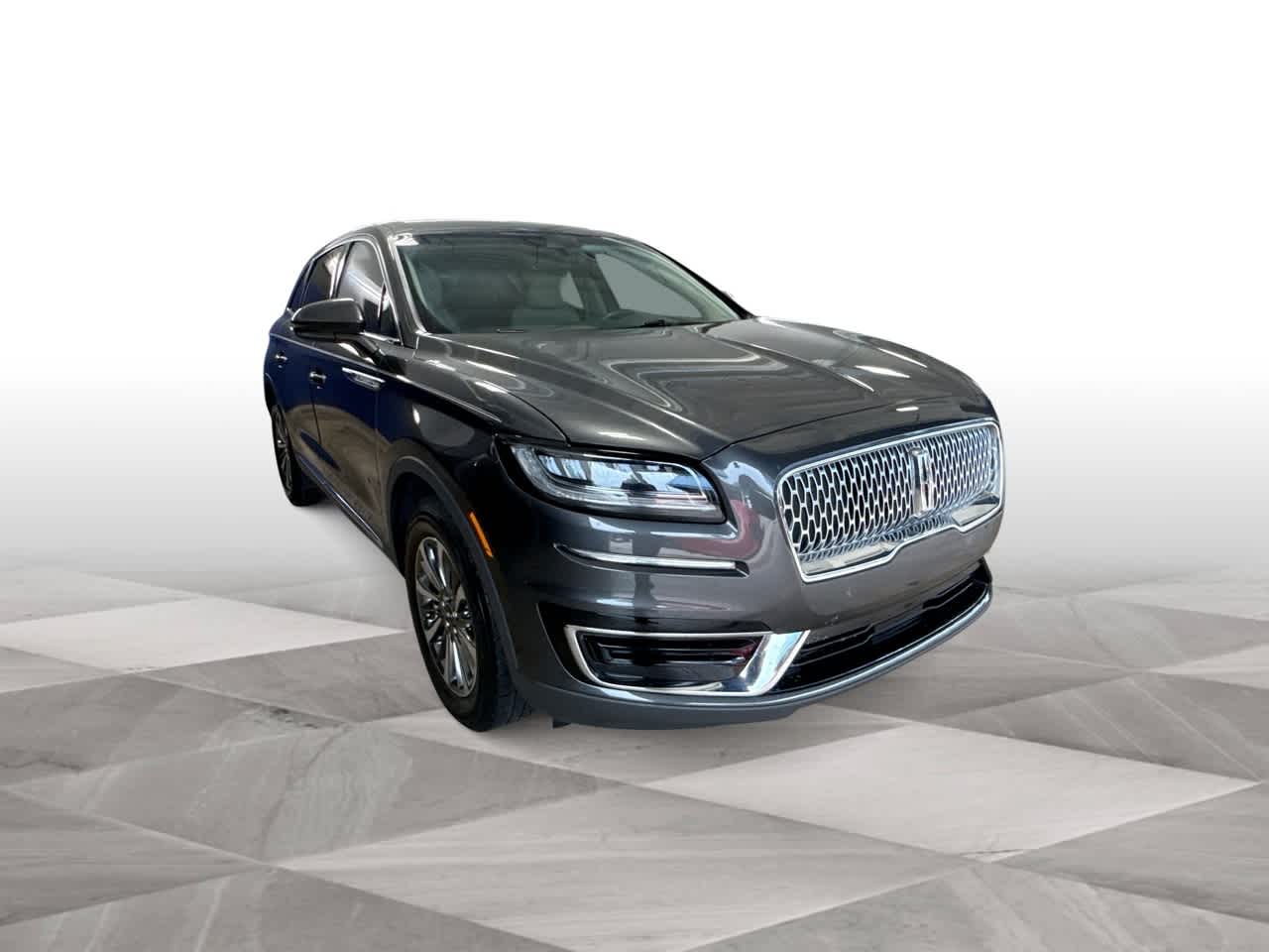 Thumbnail: 2020 Lincoln Nautilus - 2