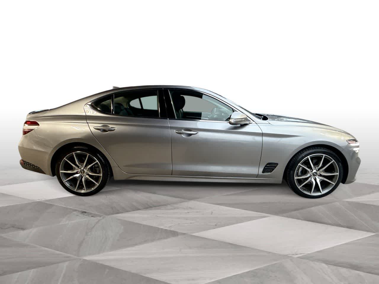 Thumbnail: 2023 Genesis G70 - 9