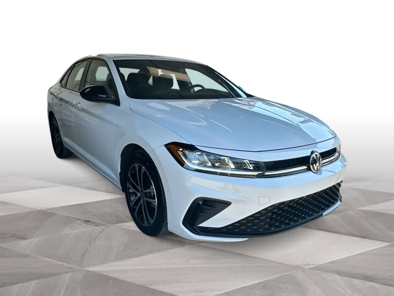 Thumbnail: 2025 Volkswagen Jetta - 2