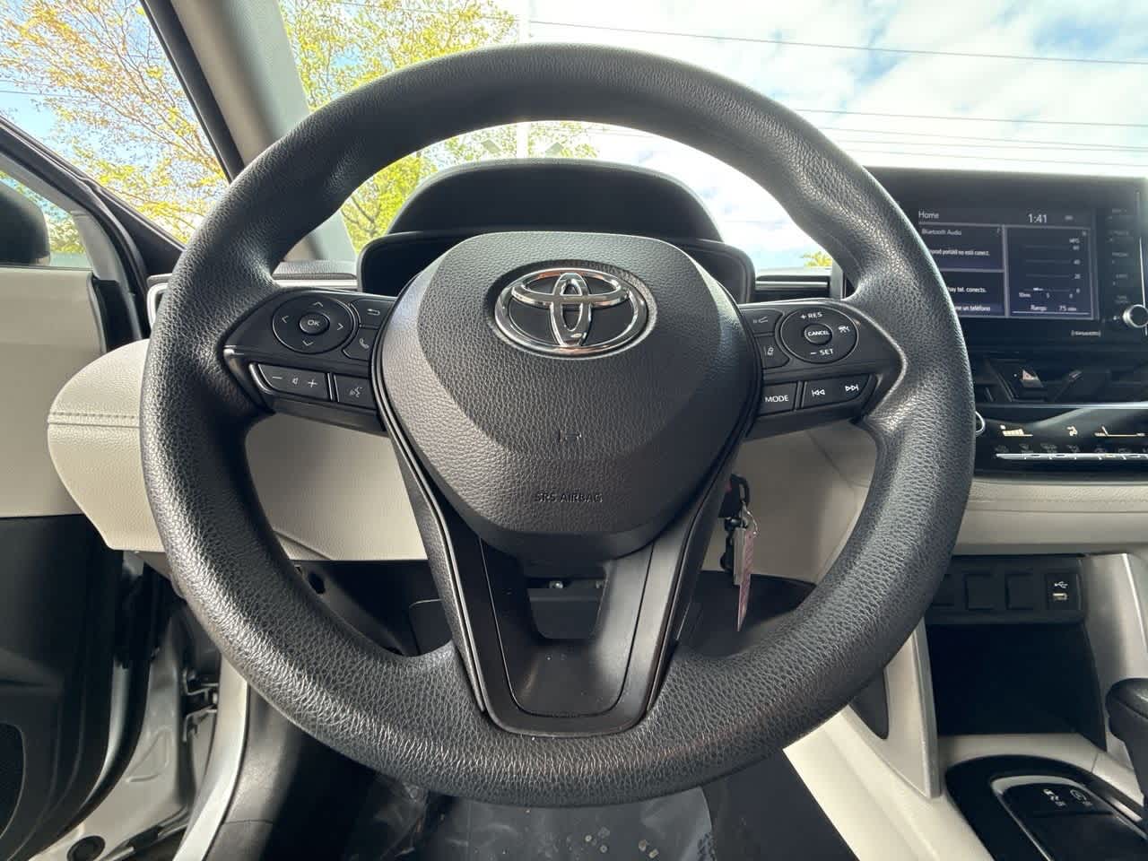 Thumbnail: 2022 Toyota Corolla Cross - 15