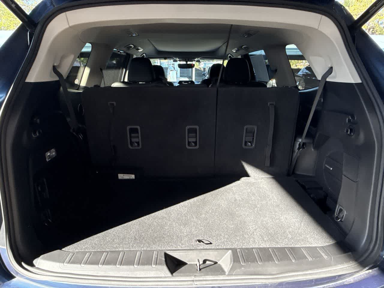 Thumbnail: 2022 Subaru Ascent - 25