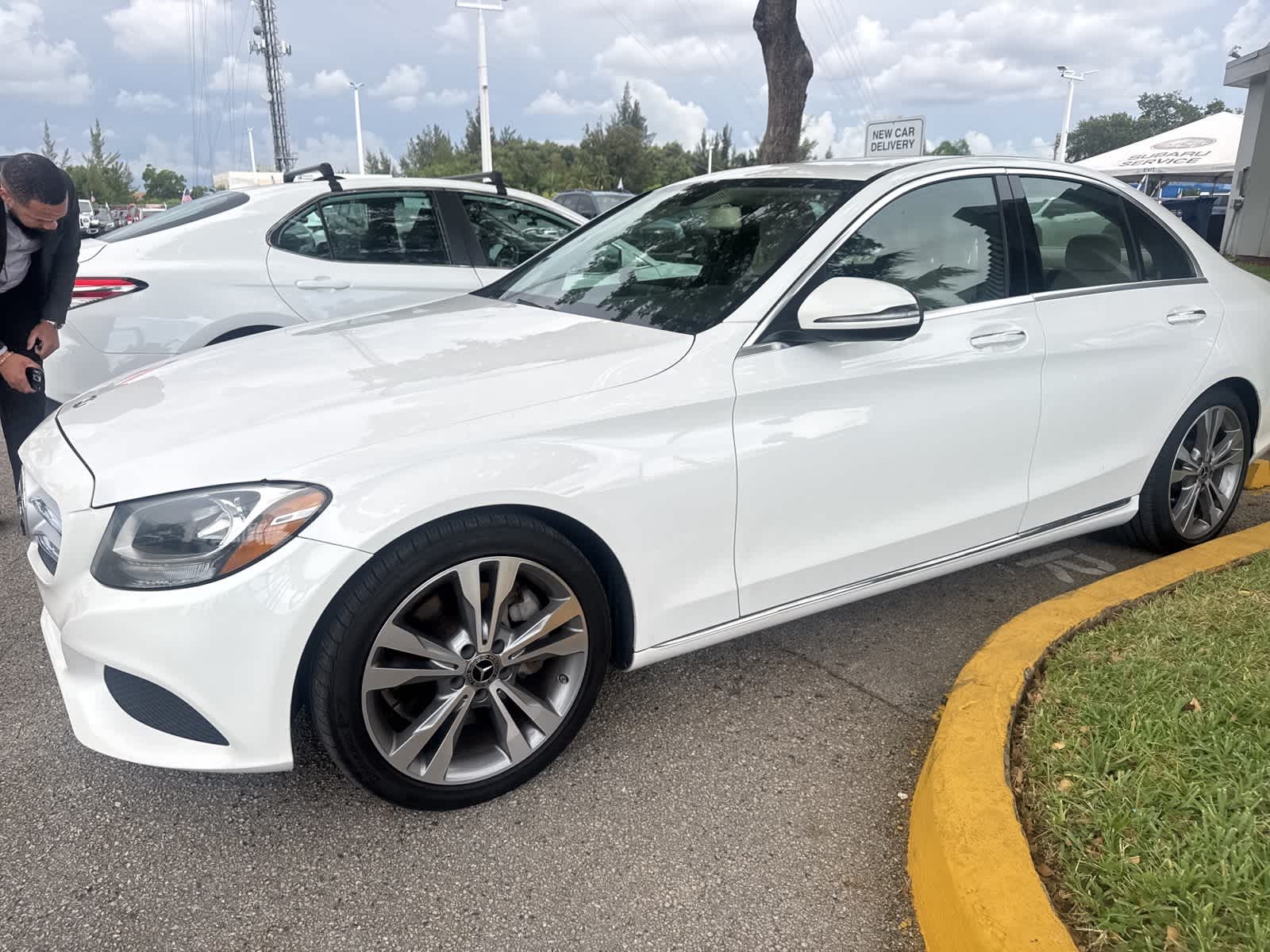 Thumbnail: 2018 Mercedes-Benz C-Class - 3