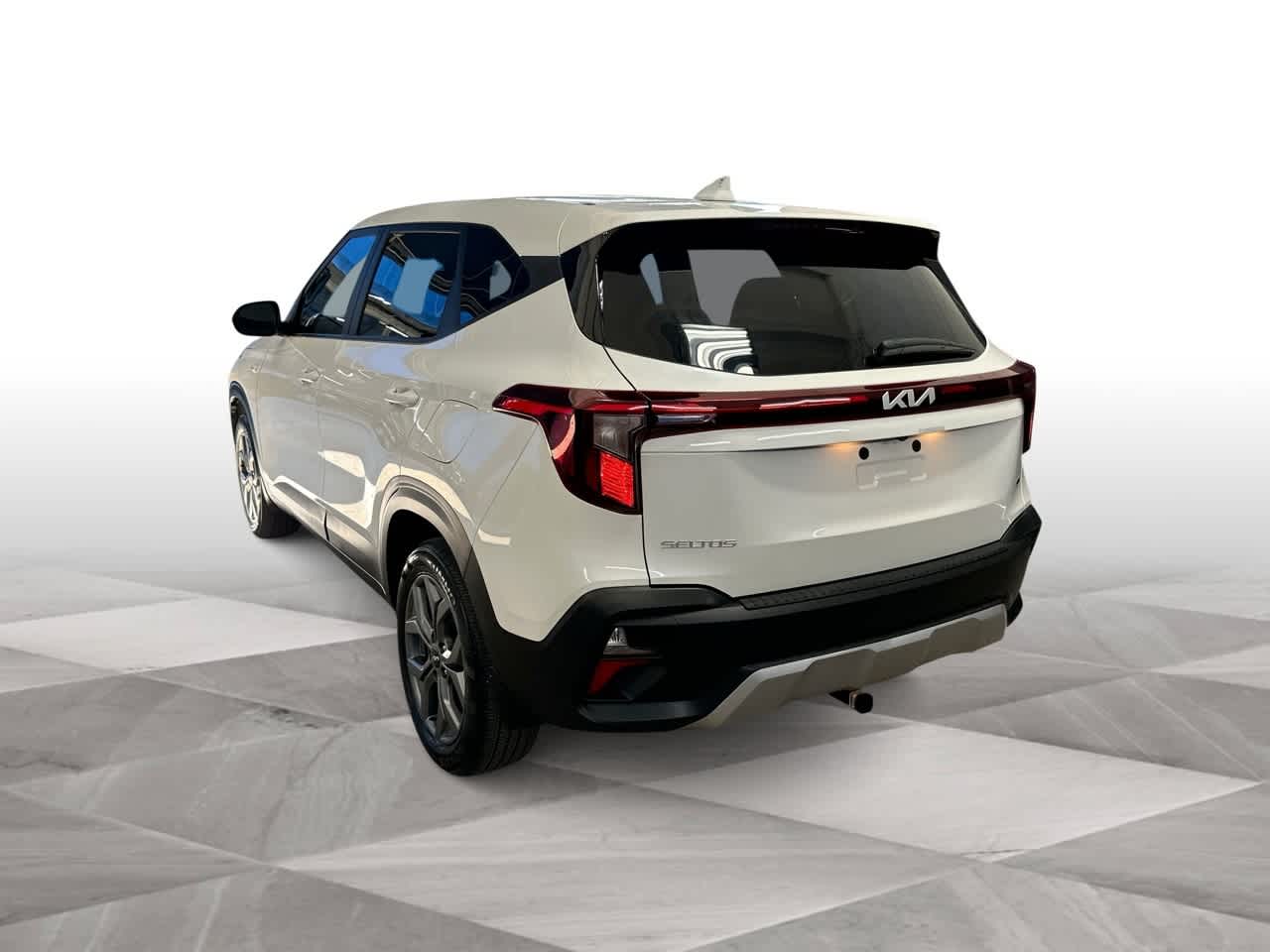 Thumbnail: 2024 Kia Seltos - 6