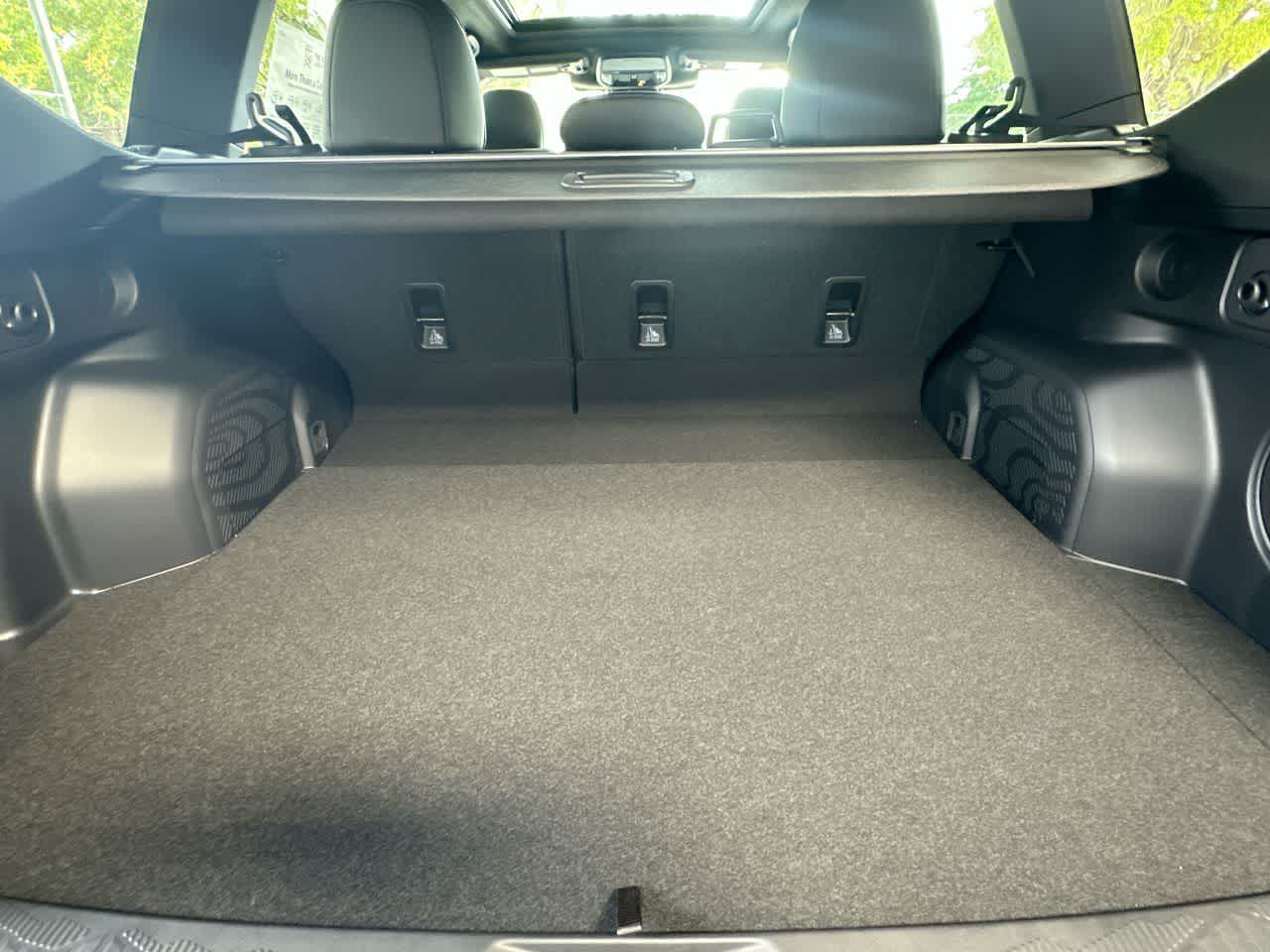 Thumbnail: 2026 Subaru Forester - 25