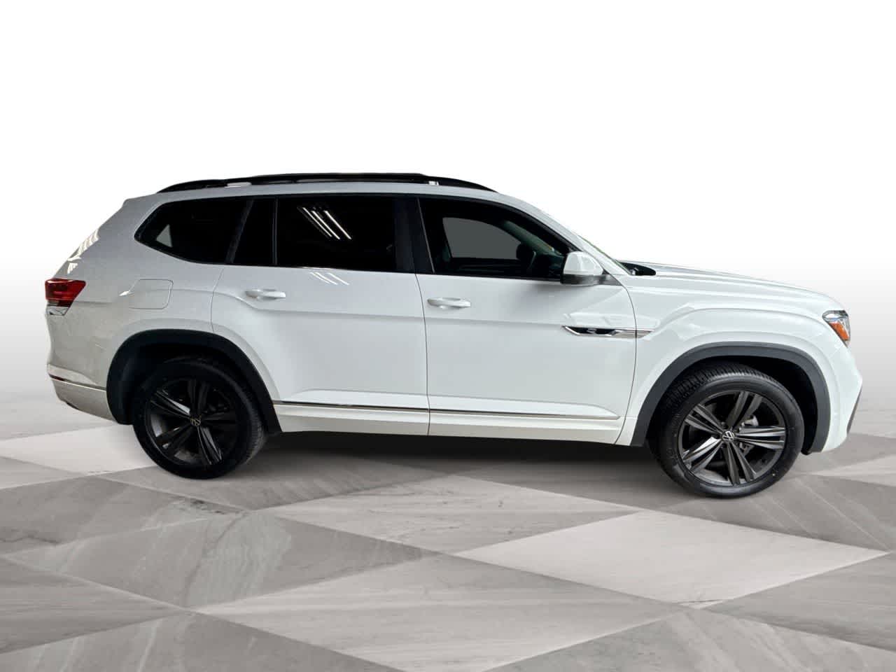 Thumbnail: 2021 Volkswagen Atlas - 10