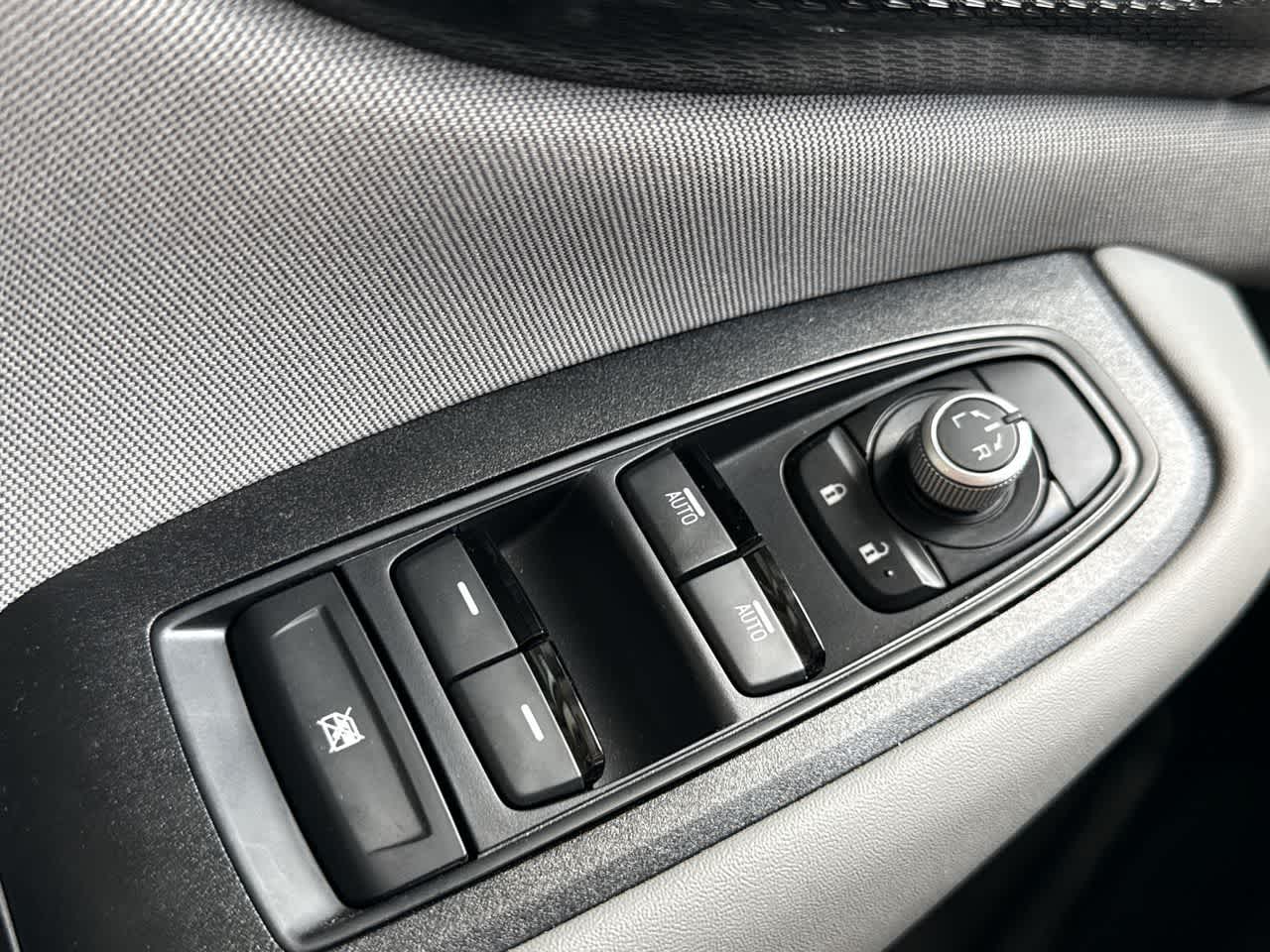 Thumbnail: 2025 Subaru Legacy - 17