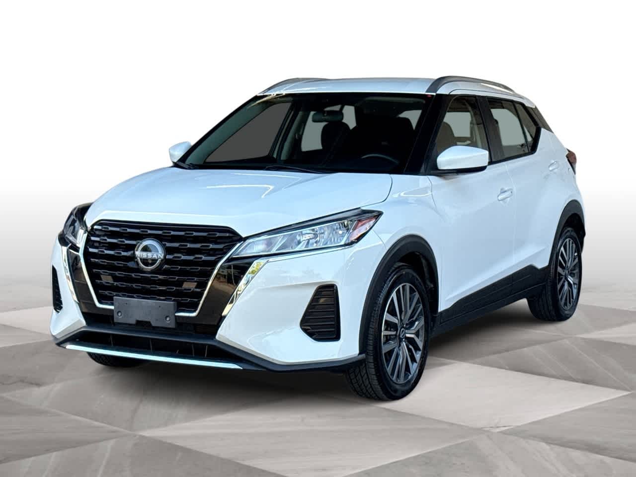 Thumbnail: 2024 Nissan Kicks - 4