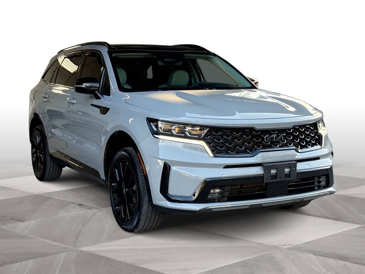 Thumbnail: 2023 Kia Sorento - 2