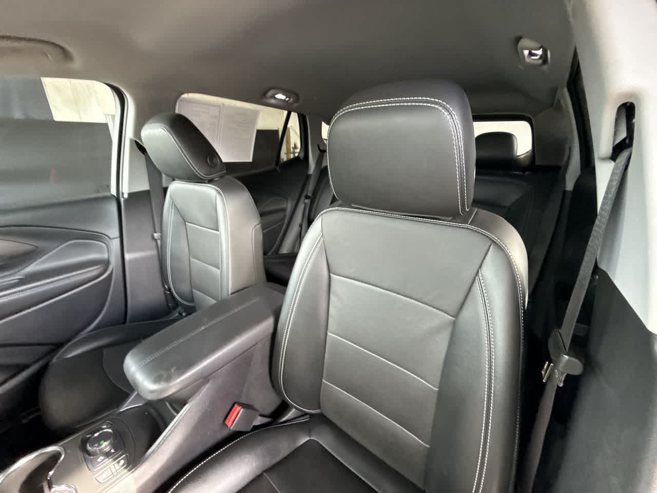 Thumbnail: 2023 GMC Terrain - 14