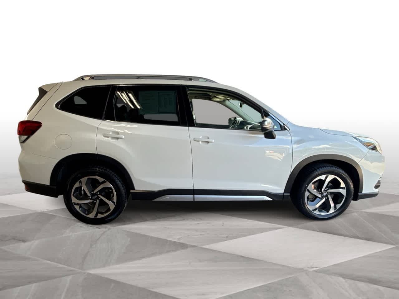 Thumbnail: 2022 Subaru Forester - 9