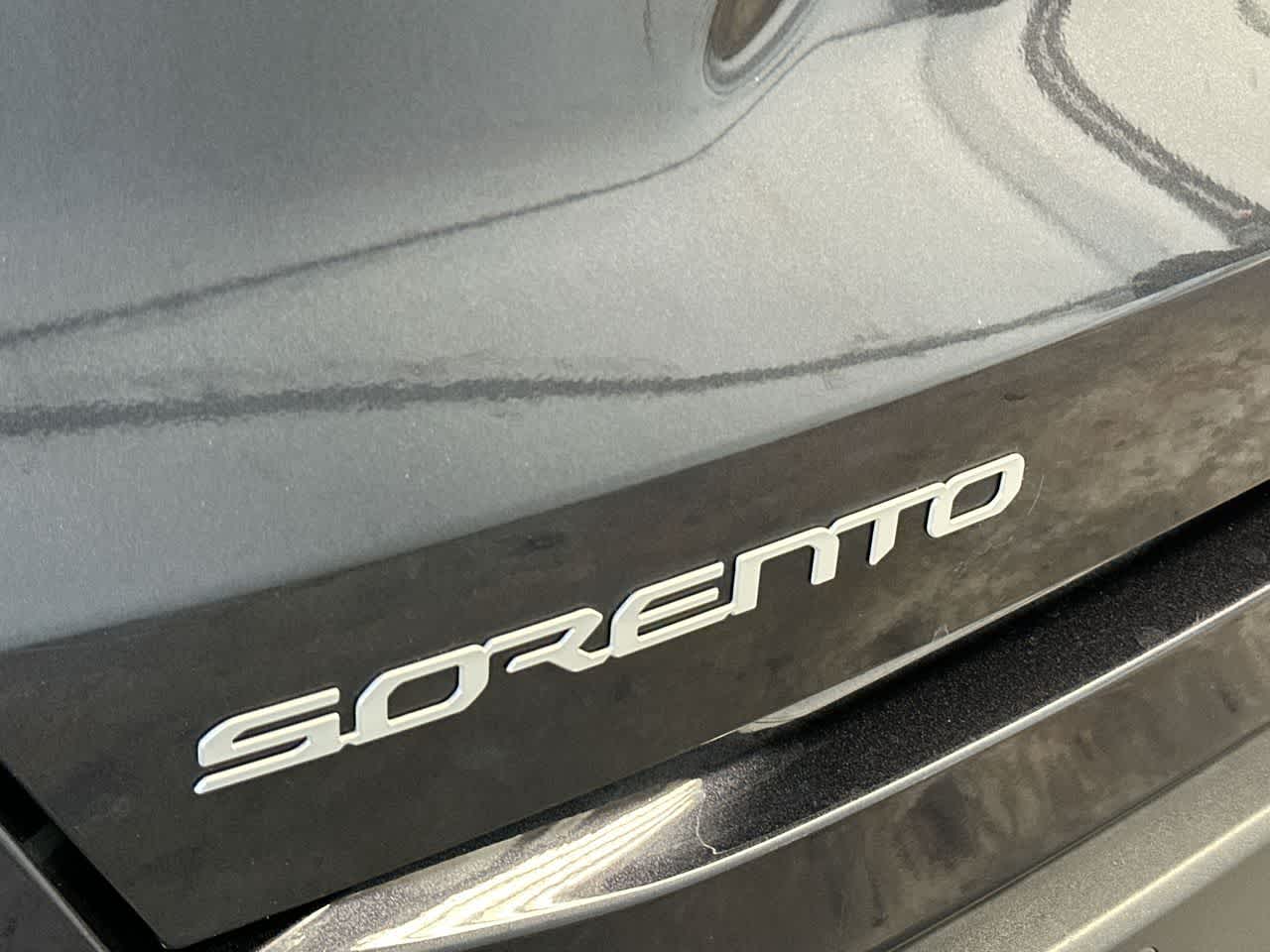 Thumbnail: 2025 Kia Sorento - 10