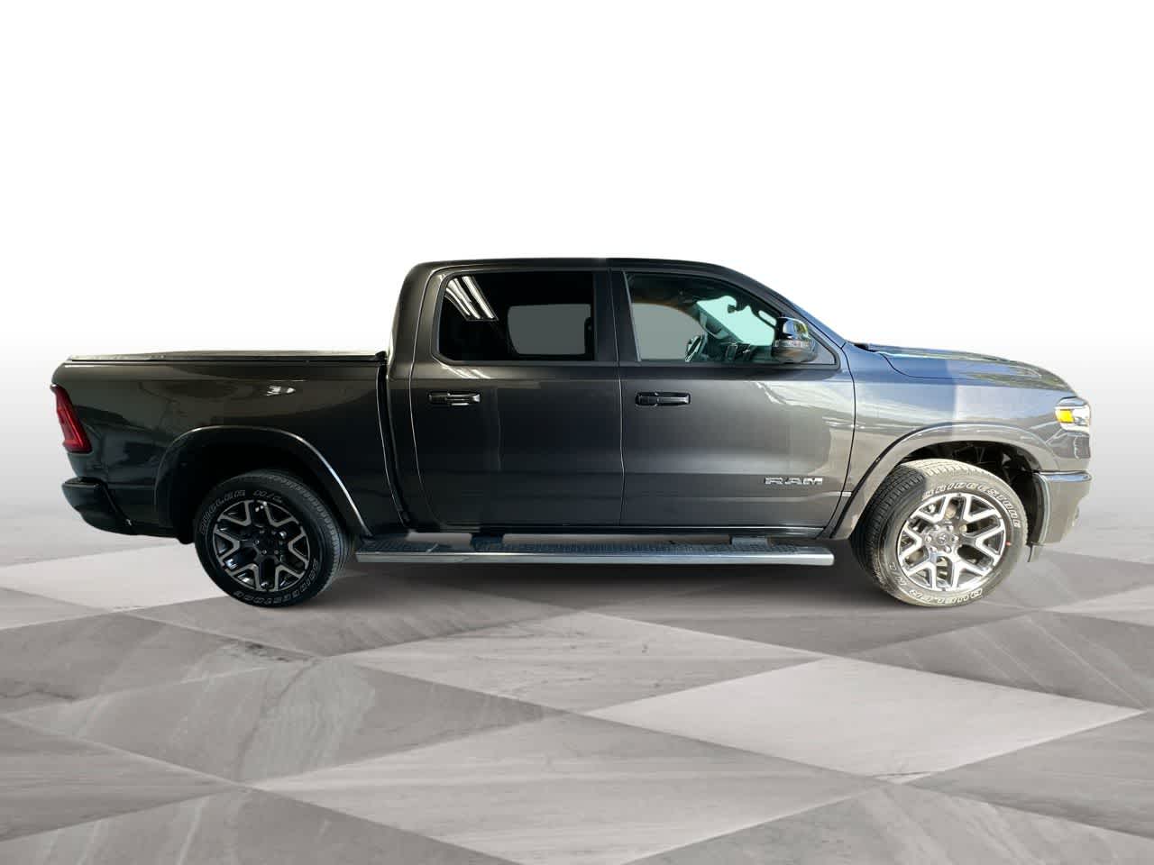Thumbnail: 2026 RAM 1500 - 9