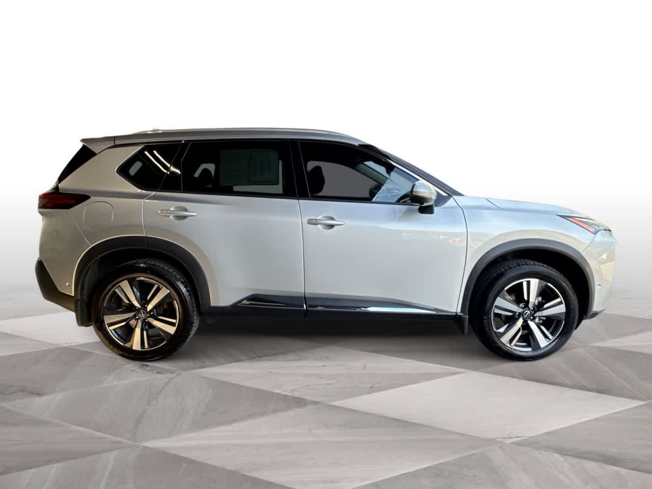 Thumbnail: 2022 Nissan Rogue - 9